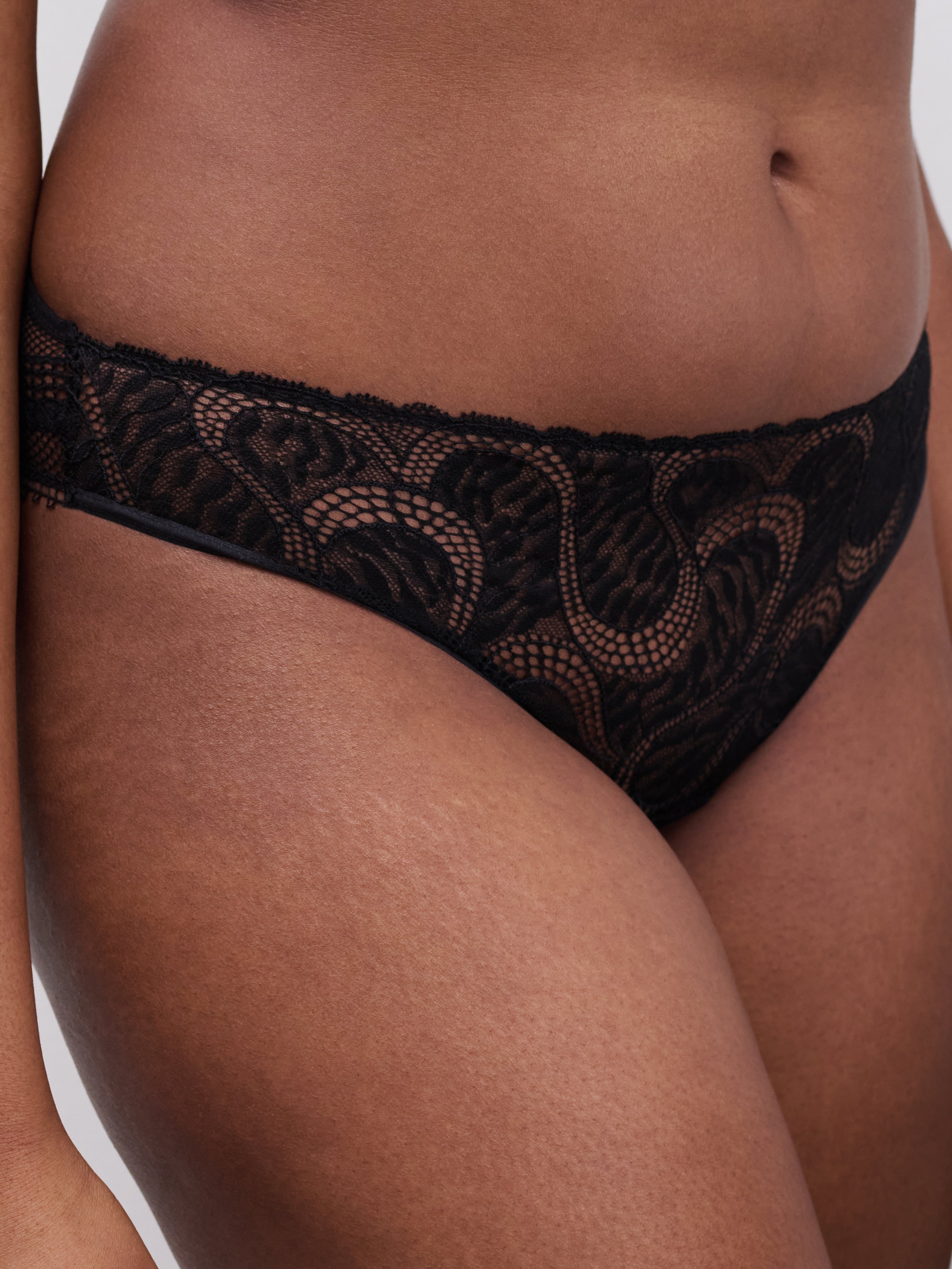 Aventurine lace tanga CHANTELLE PULP Black