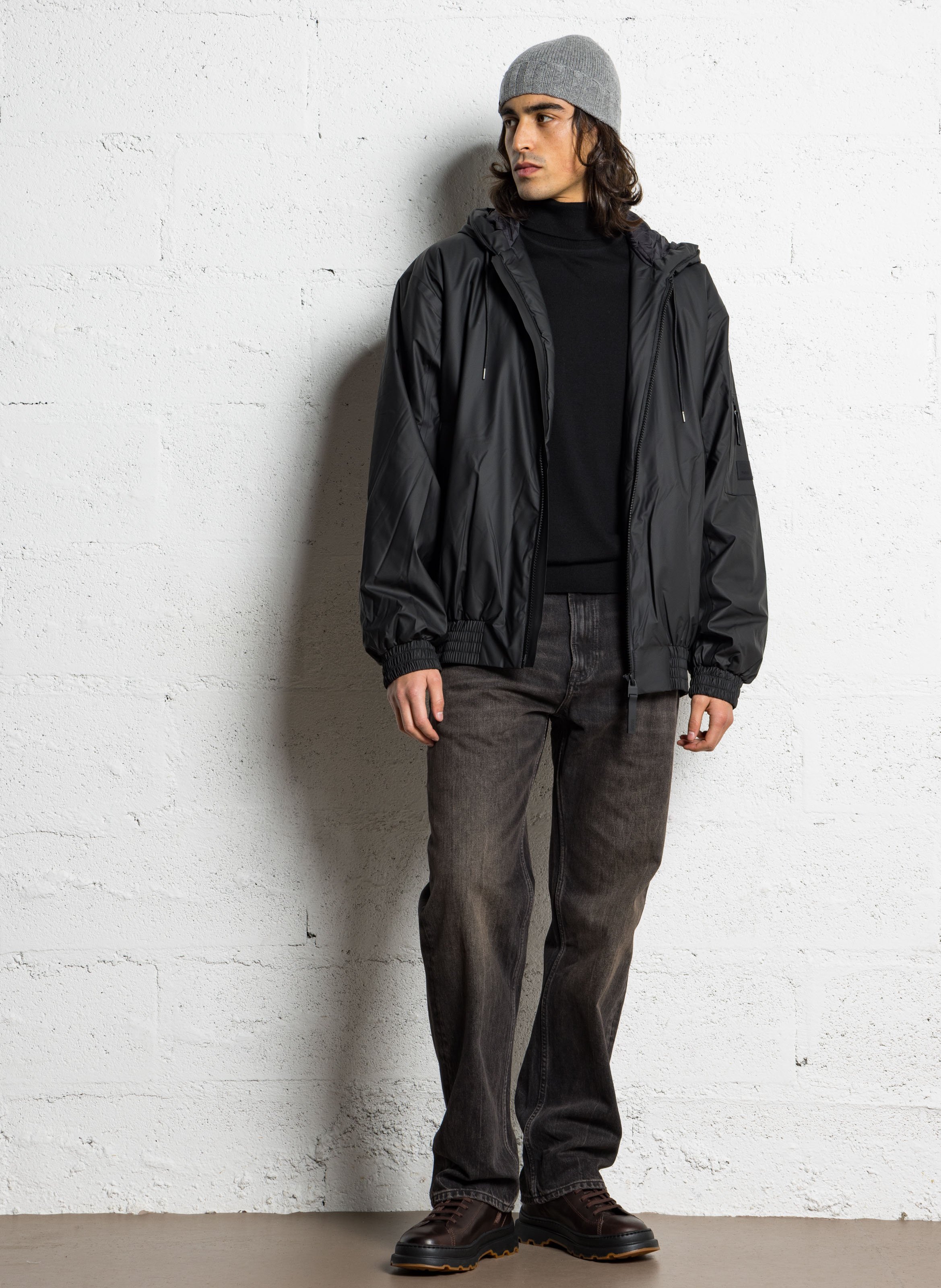 Zipped waist bag - Look 1