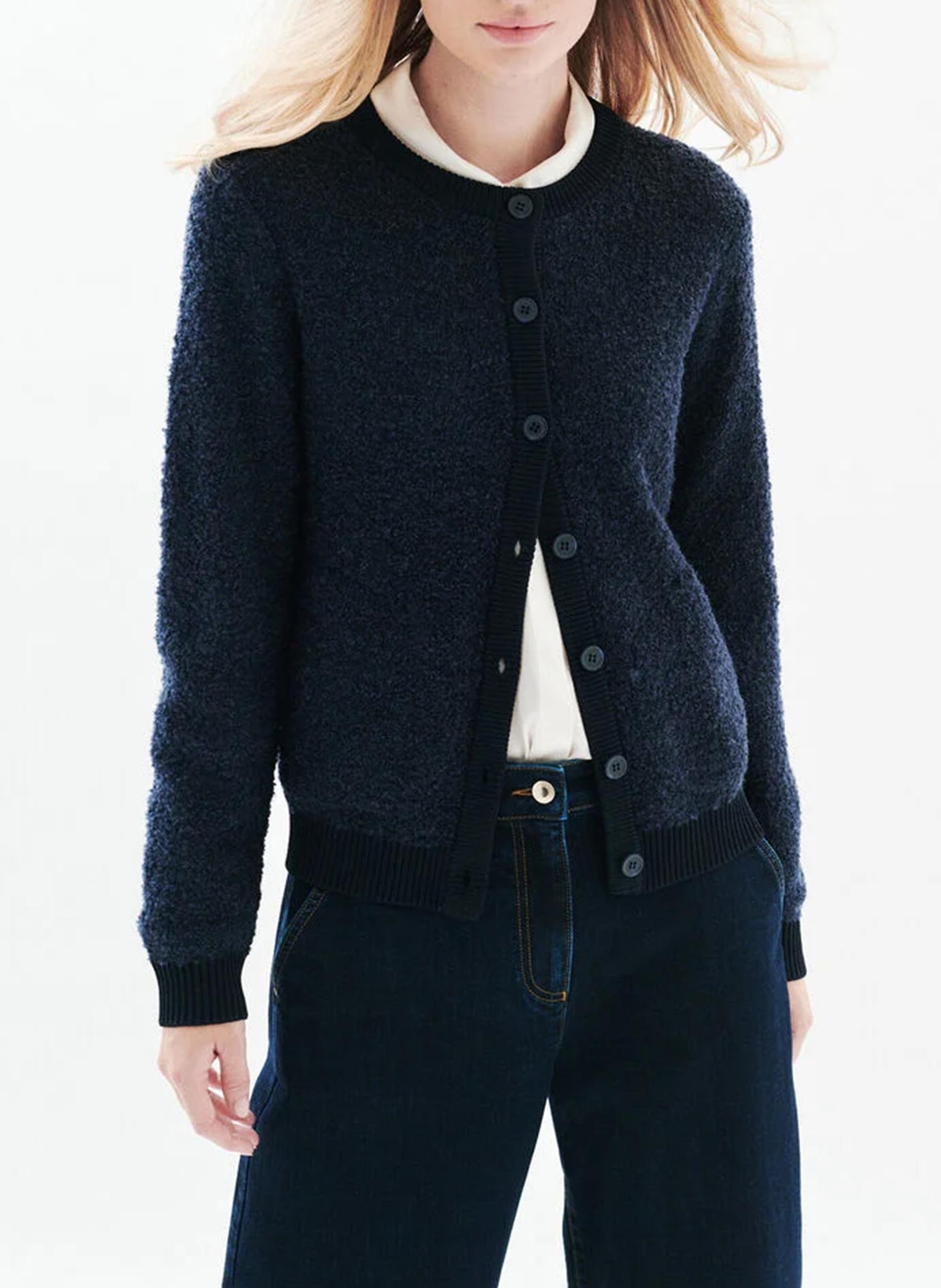 Gerade geschnittene Strickjacke mit Rundhalskragen CAROLL Blau