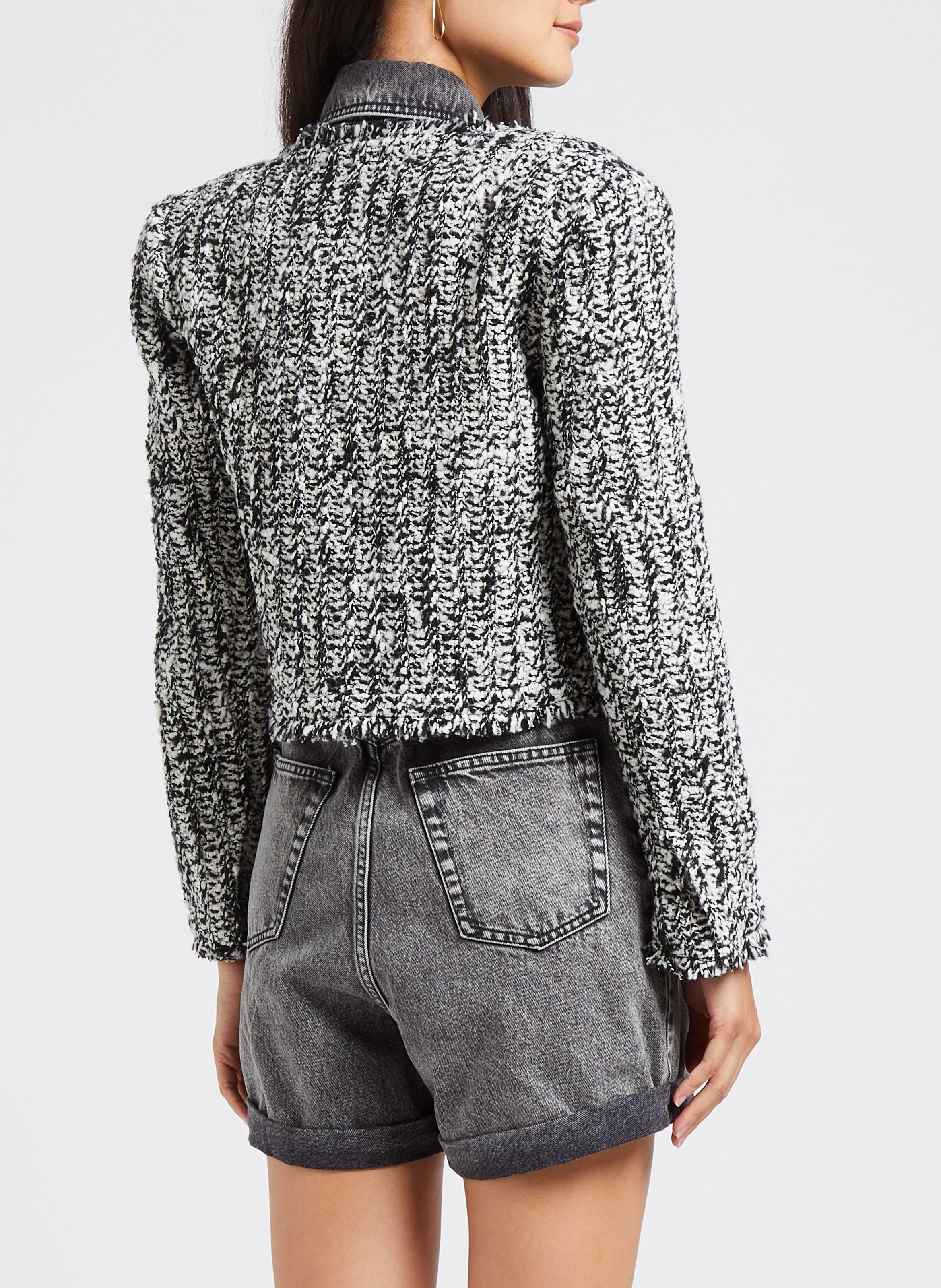 Kort jasje met ronde hals | wolblend IRO Zwart