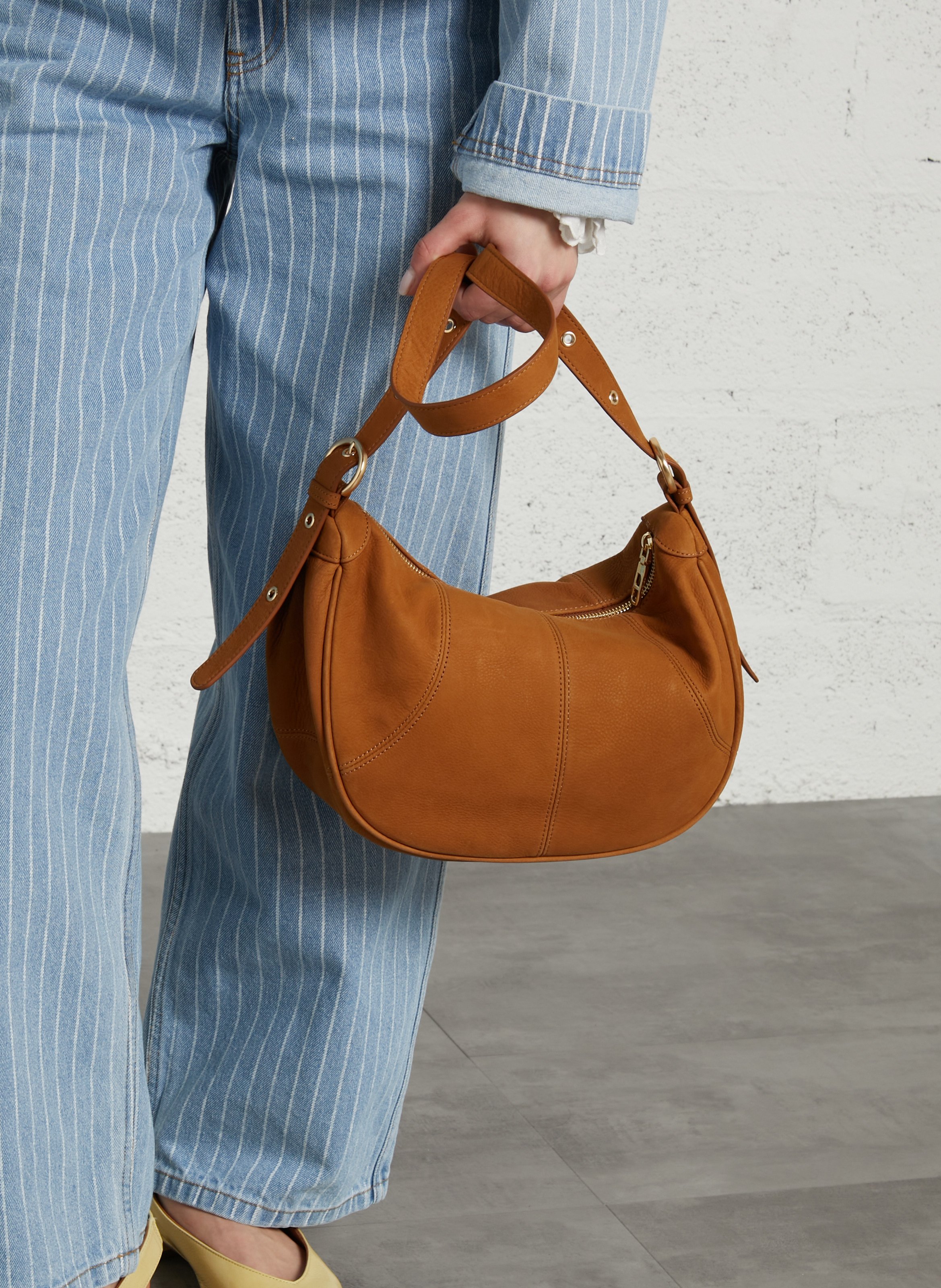 Umhängetasche aus Glattleder NAT & NIN Braun