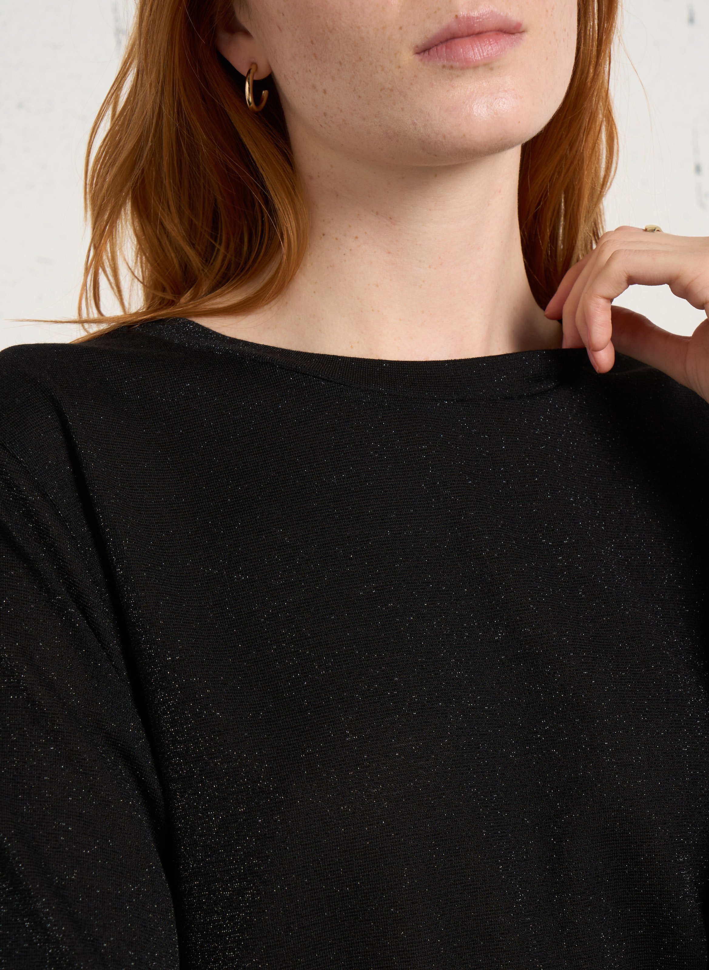 Weites T-Shirt mit Rundhalsausschnitt und Metallic-Effekt MOMONI Schwarz