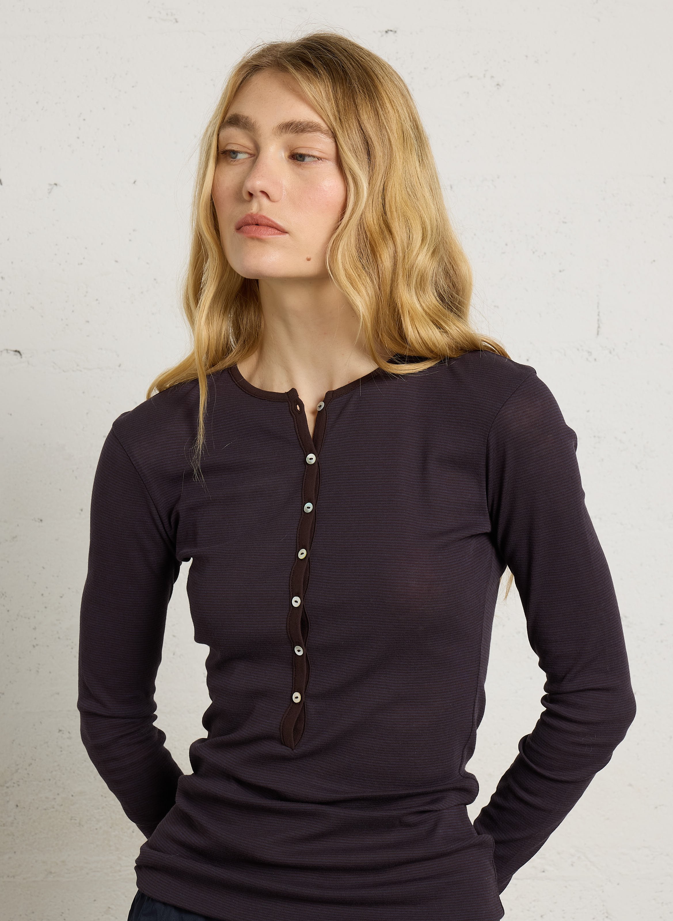 Tee-shirt ajusté en coton SOEUR Marron