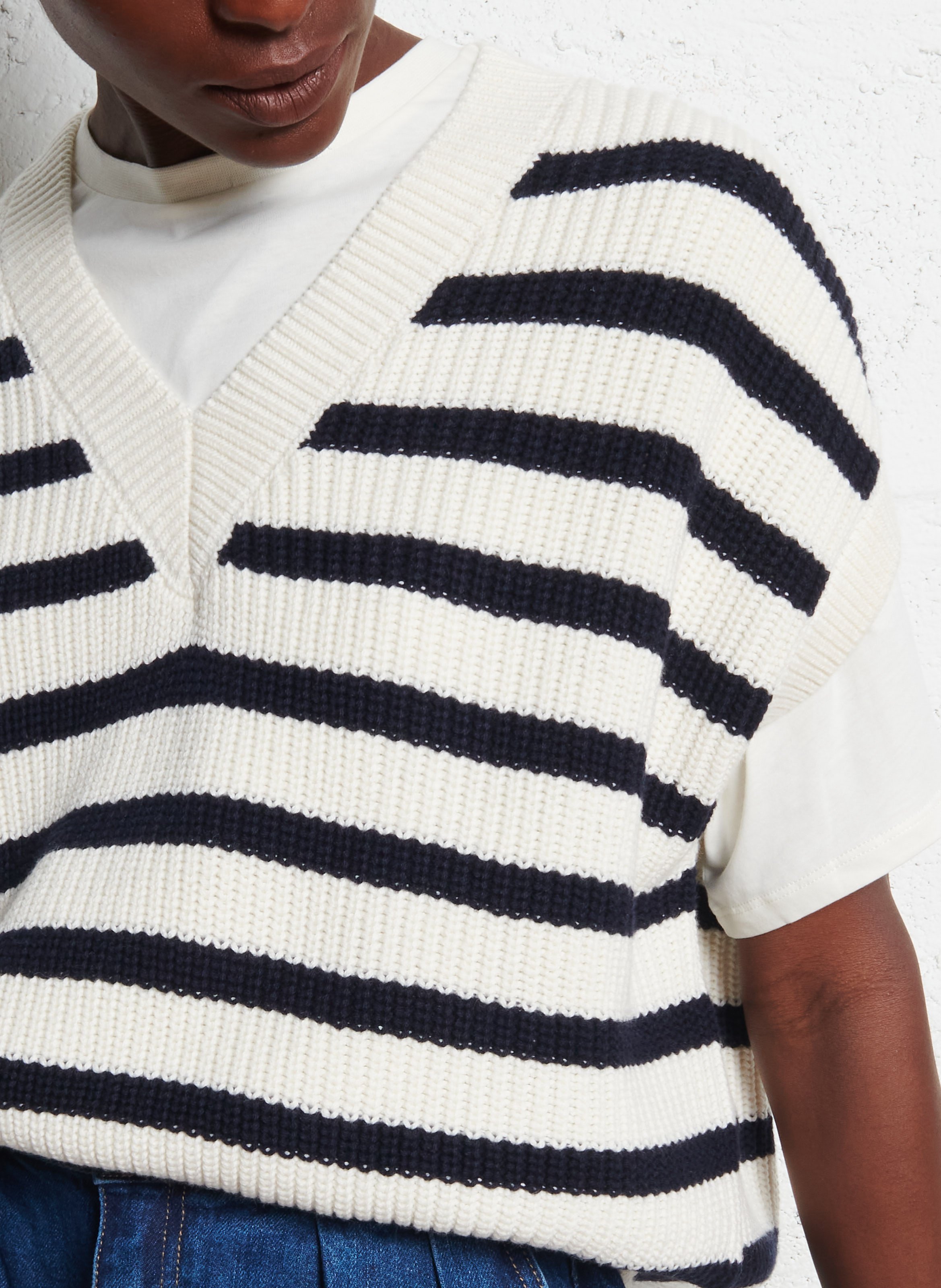 Pull sans manches col V rayé en coton et laine SUD EXPRESS Blanc