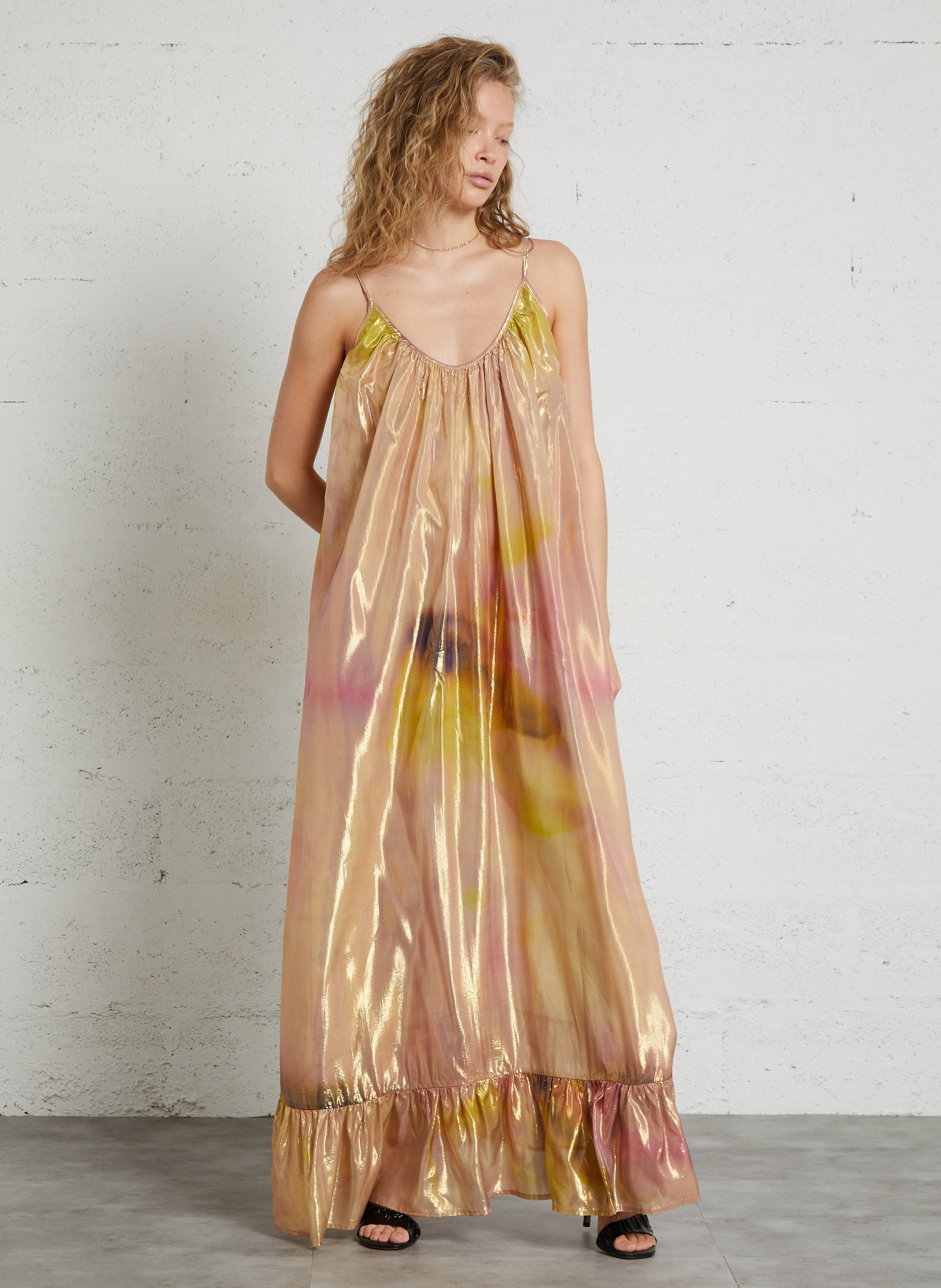 Sequined round neck long dress MES DEMOISELLES Multicolored