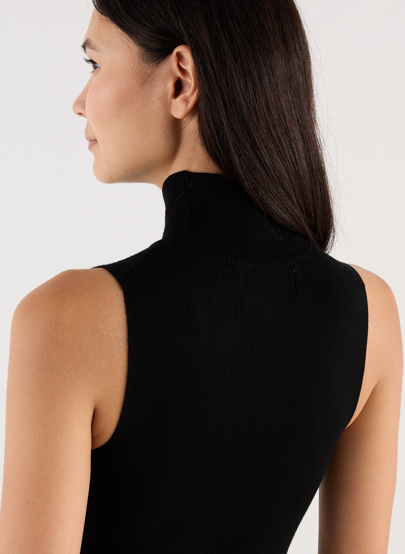 Figurbetontes langes Strass-Strickkleid SAISON 1865 Schwarz