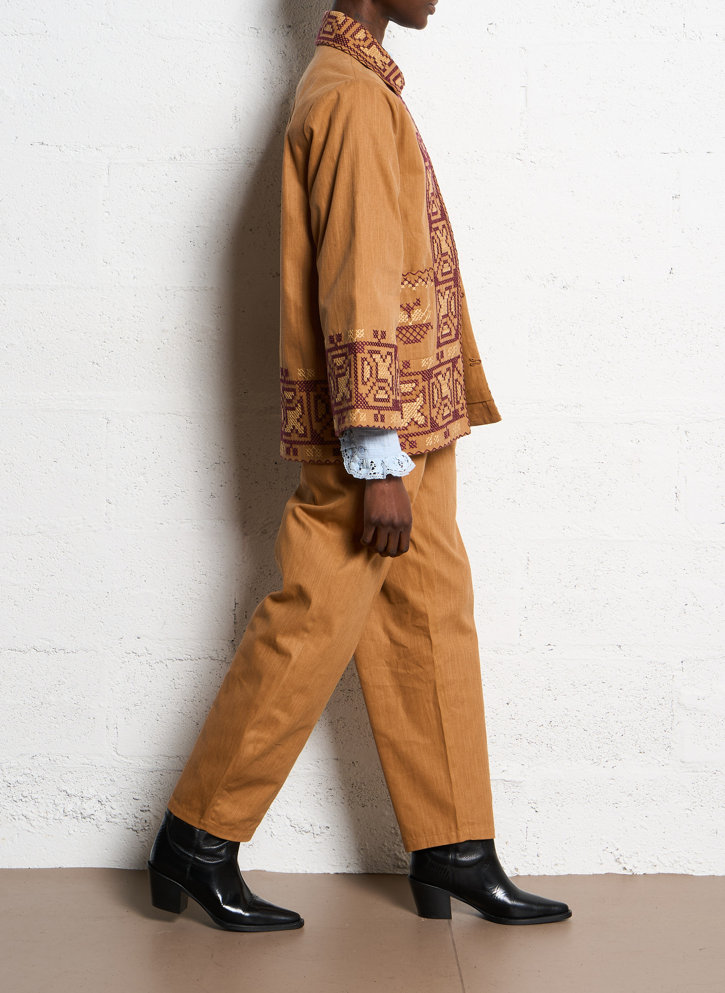 Weite, bestickte Baumwolljacke ANTIK BATIK Braun