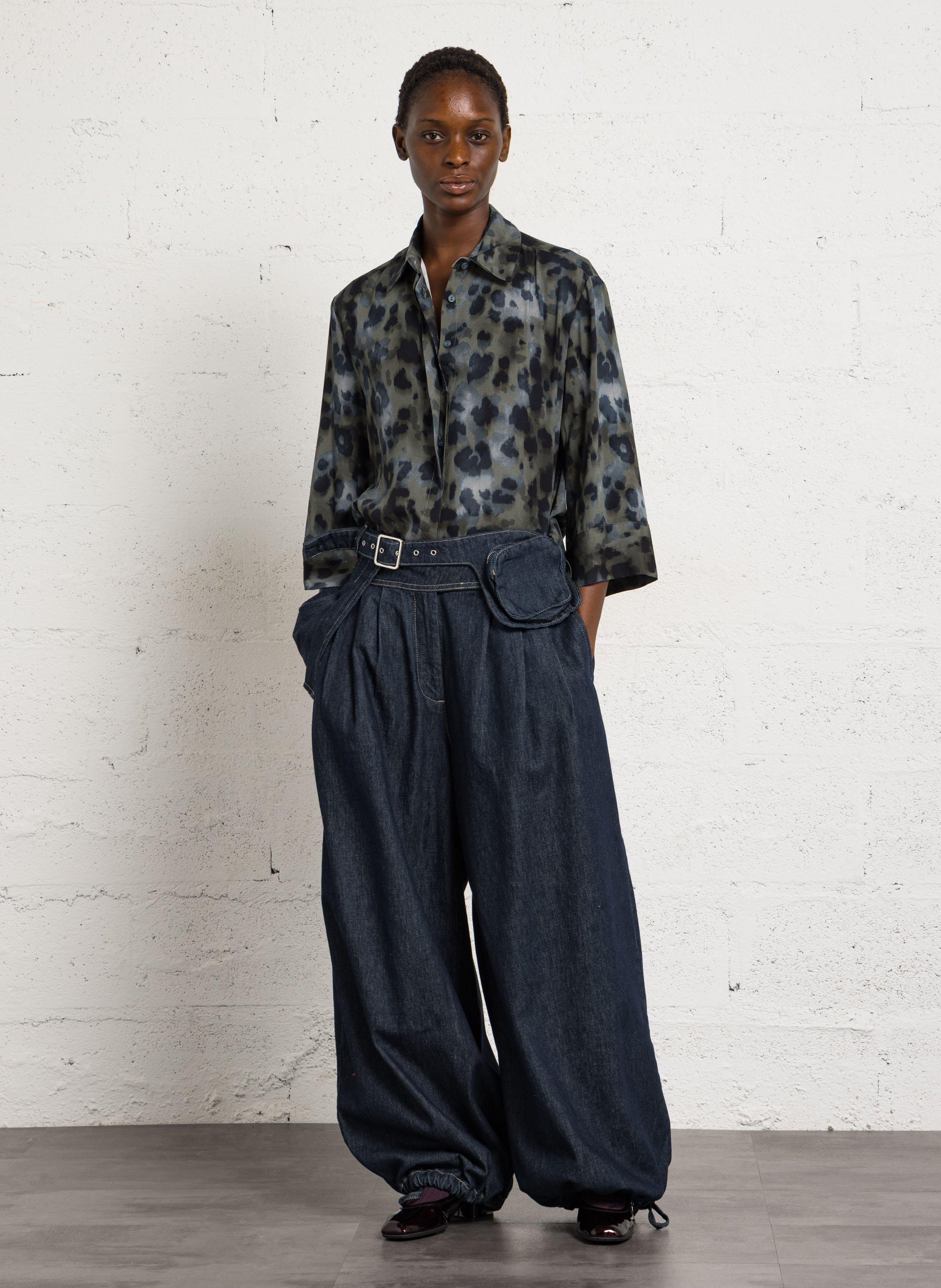 Straight printed shirt with classic collar PLEASE Blue