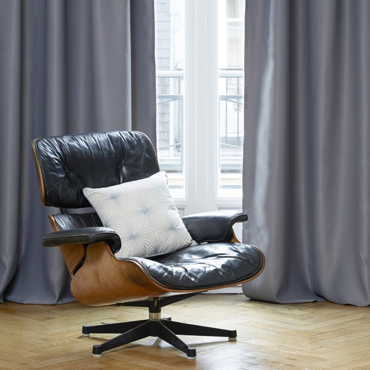 NIGHT - Blackout curtain with eyelets MADURA