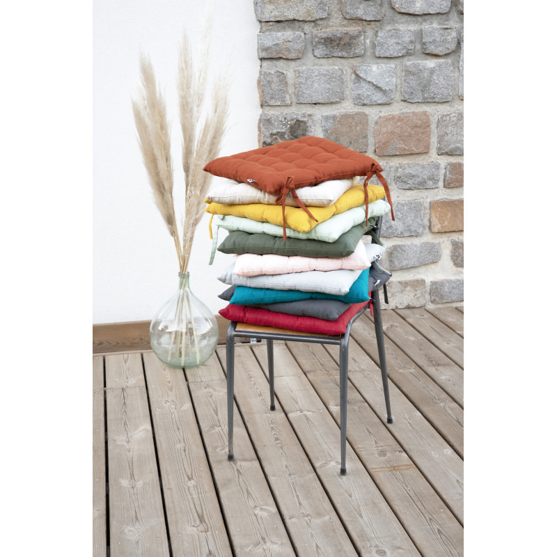 Quilted water-repellent outdoor seat L'EFFET PAPILLON Green