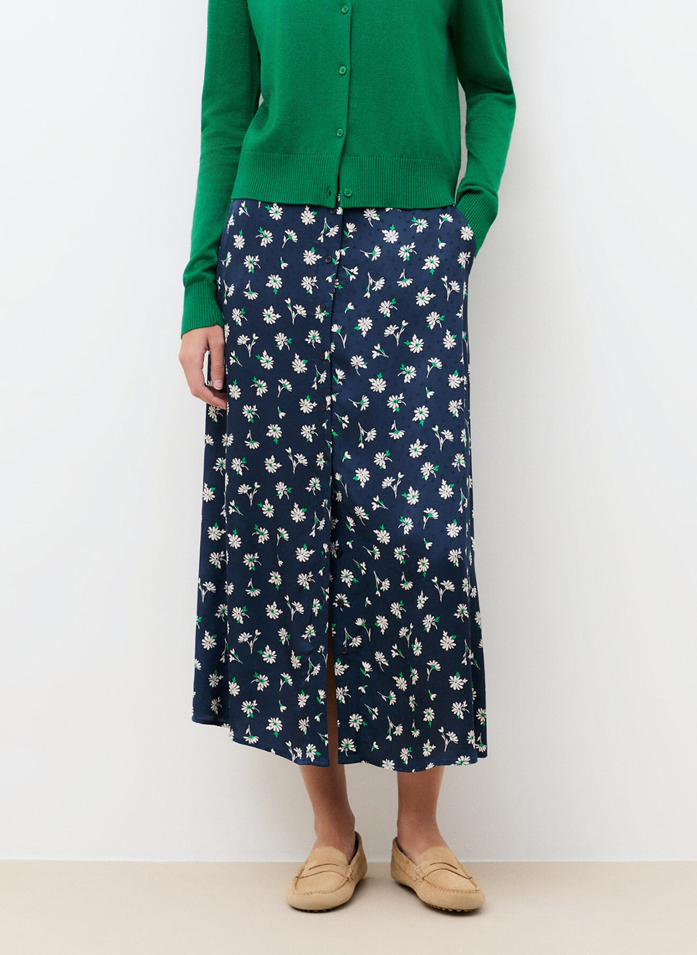 Halflange, gerende rok CAROLL