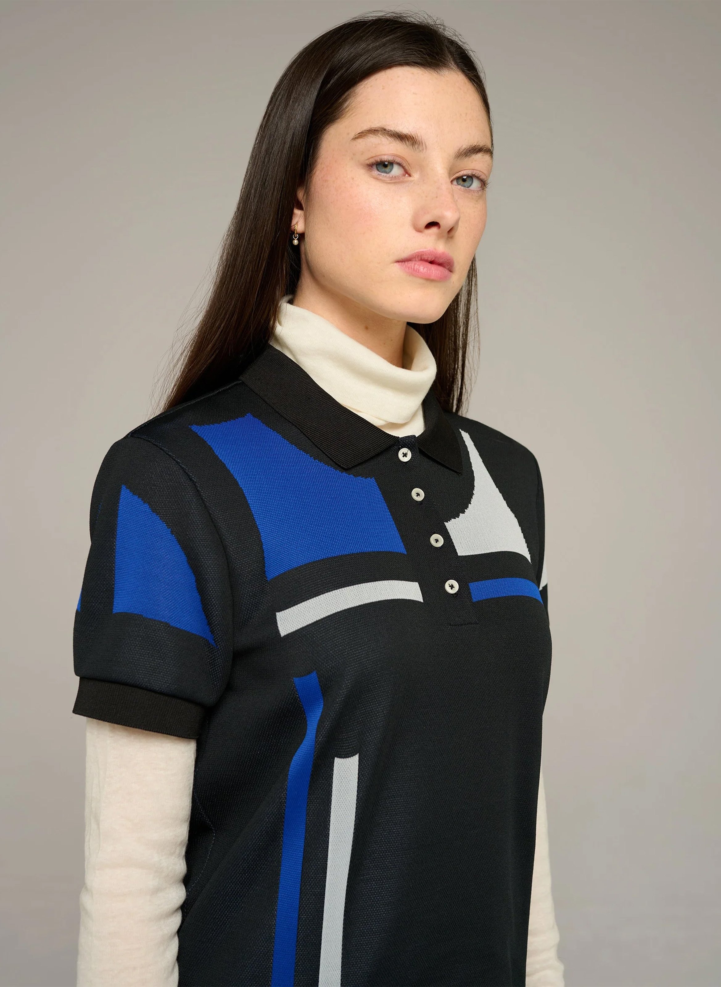 Korte tricot-jurk met polokraagje COTELAC ACOTE Zwart