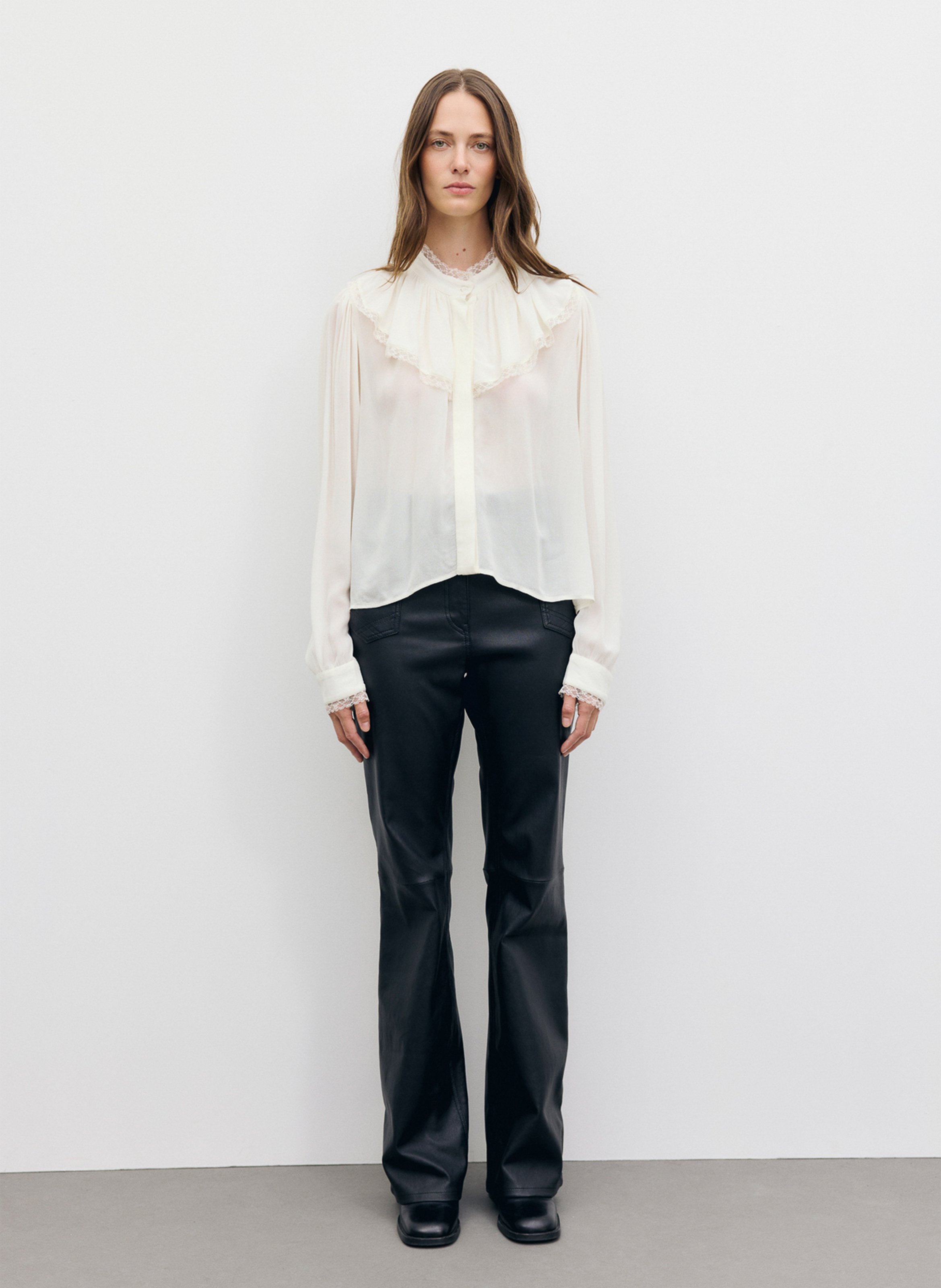 Loose-Fitting Round-Neck Lace Blouse GERARD DAREL Beige