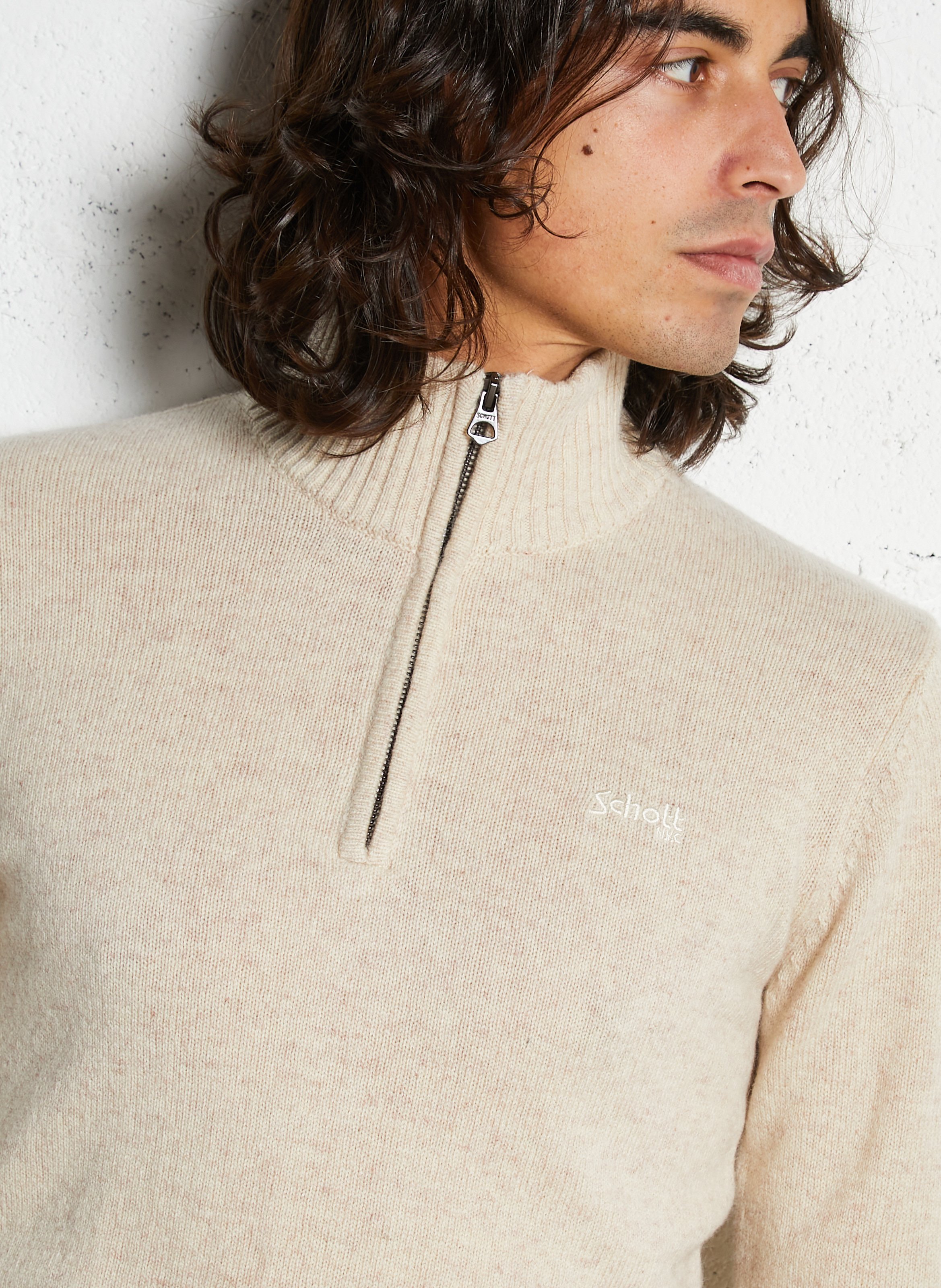 Pull droit col montant brodé en laine mélangée SCHOTT Blanc