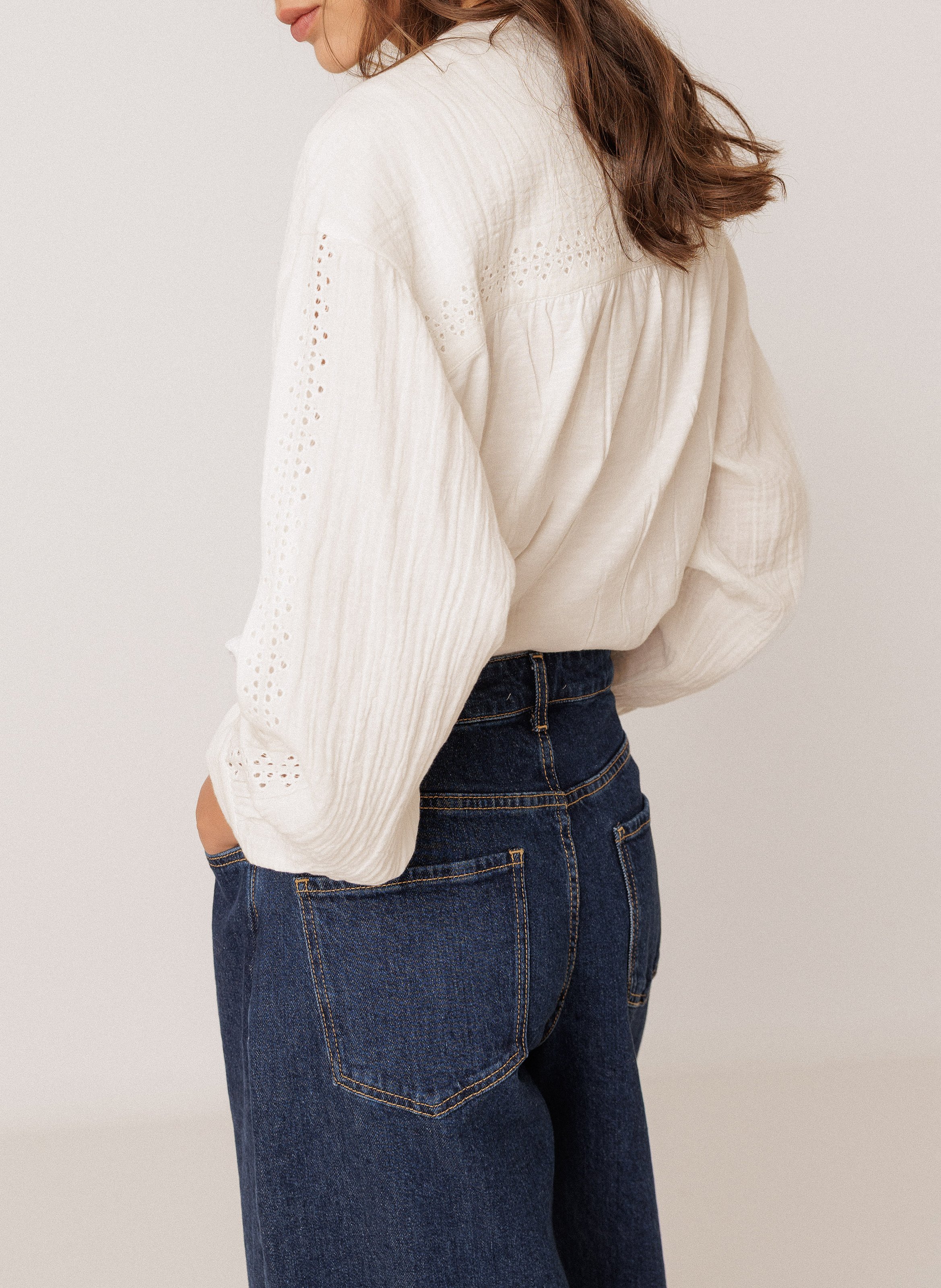 Straight cotton shirt INDI & COLD White