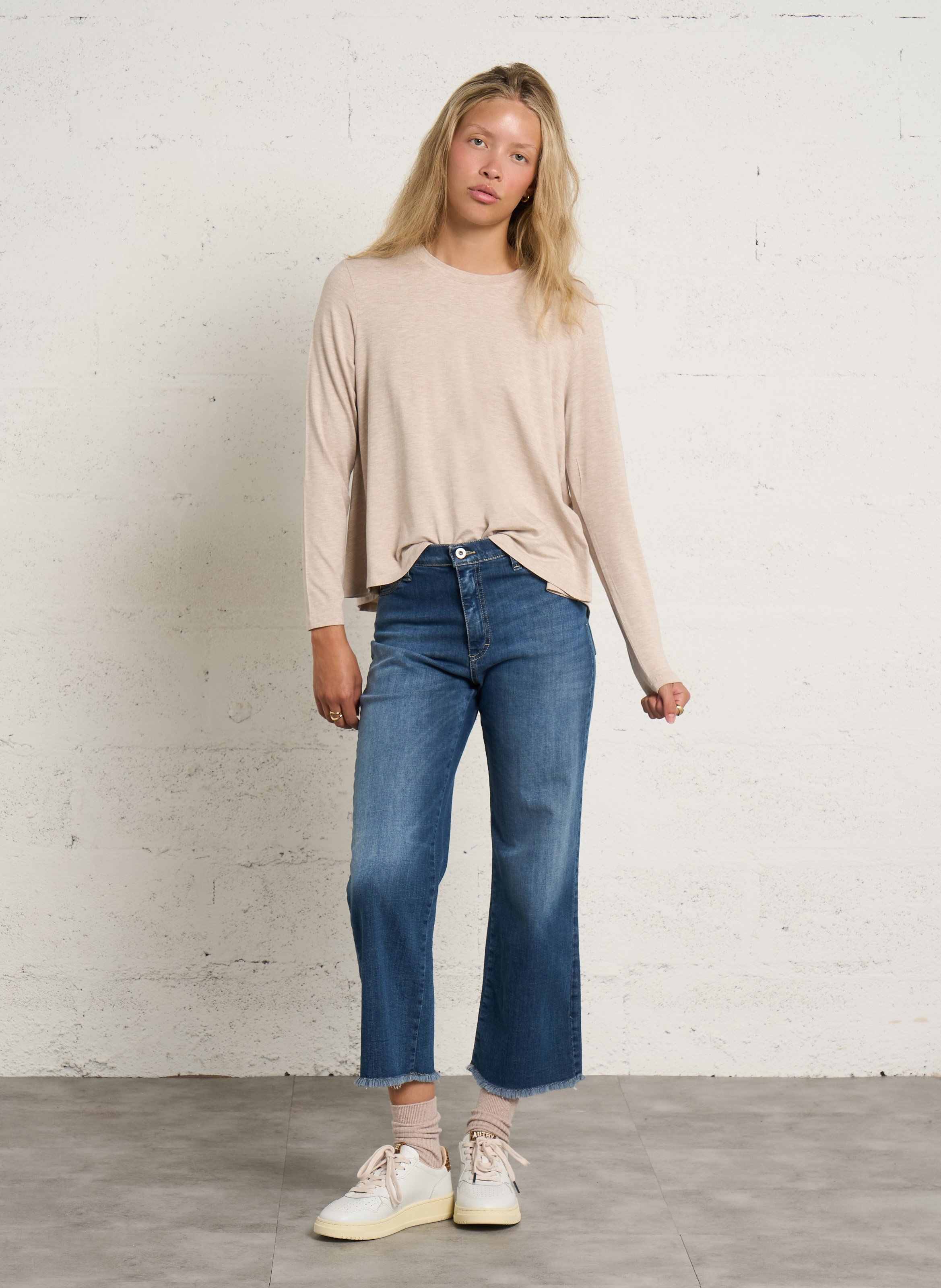 Loose-fit round-neck T-shirt MAJESTIC FILATURES Beige