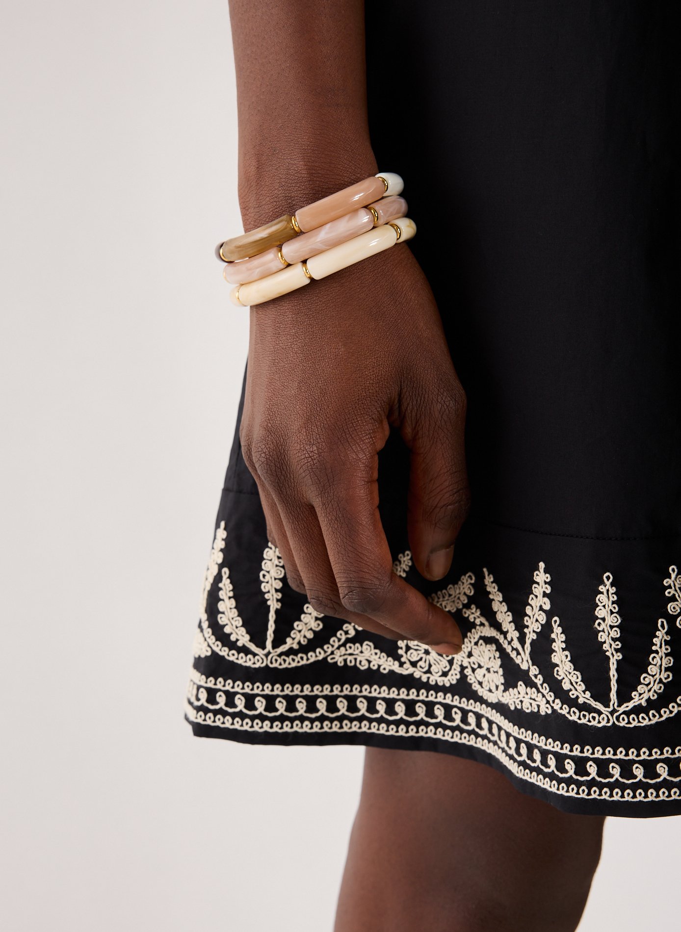 Set of resin bracelets AU PRINTEMPS PARIS Pink