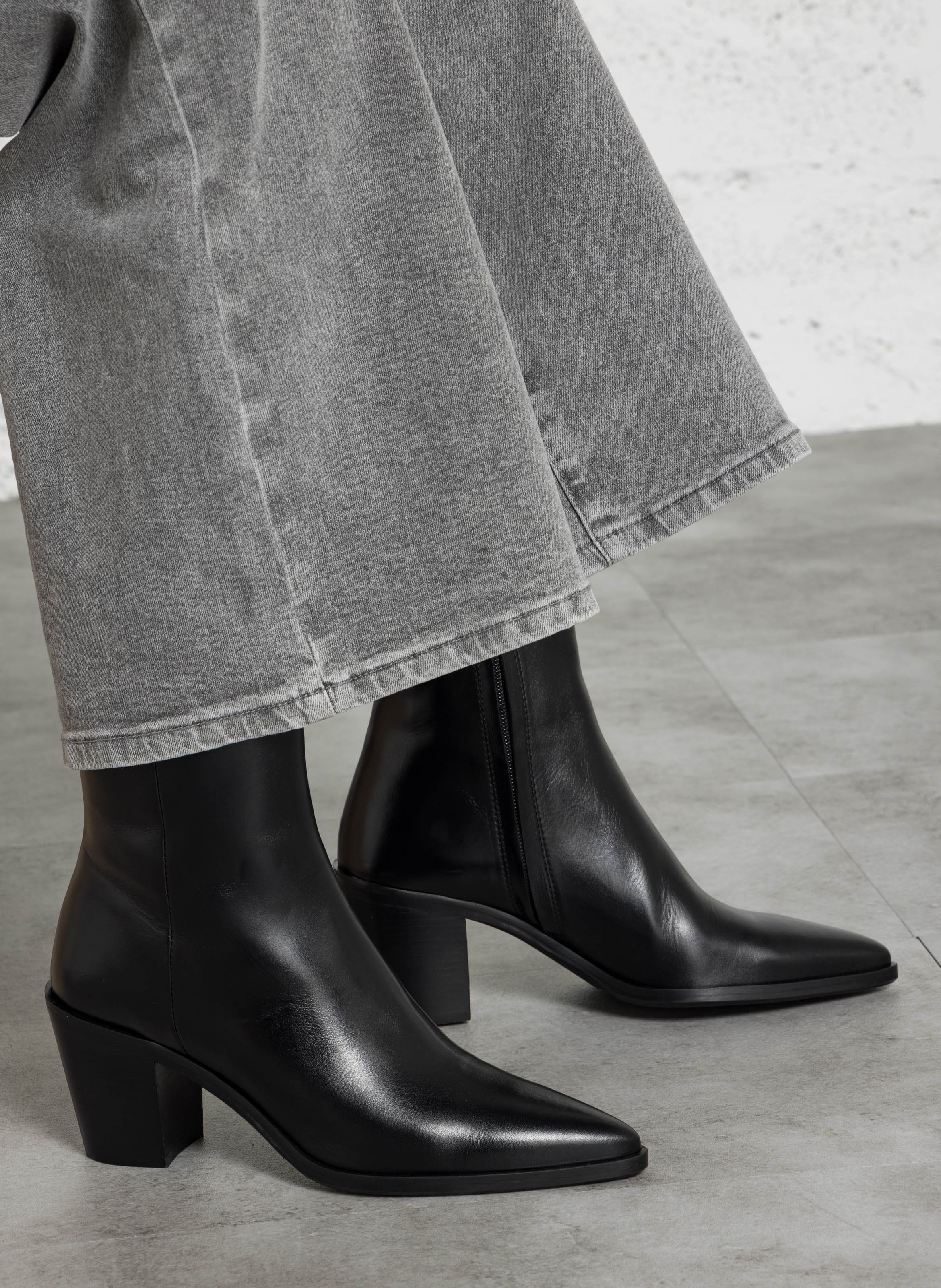 Bottines en cuir BILLI BI Noir