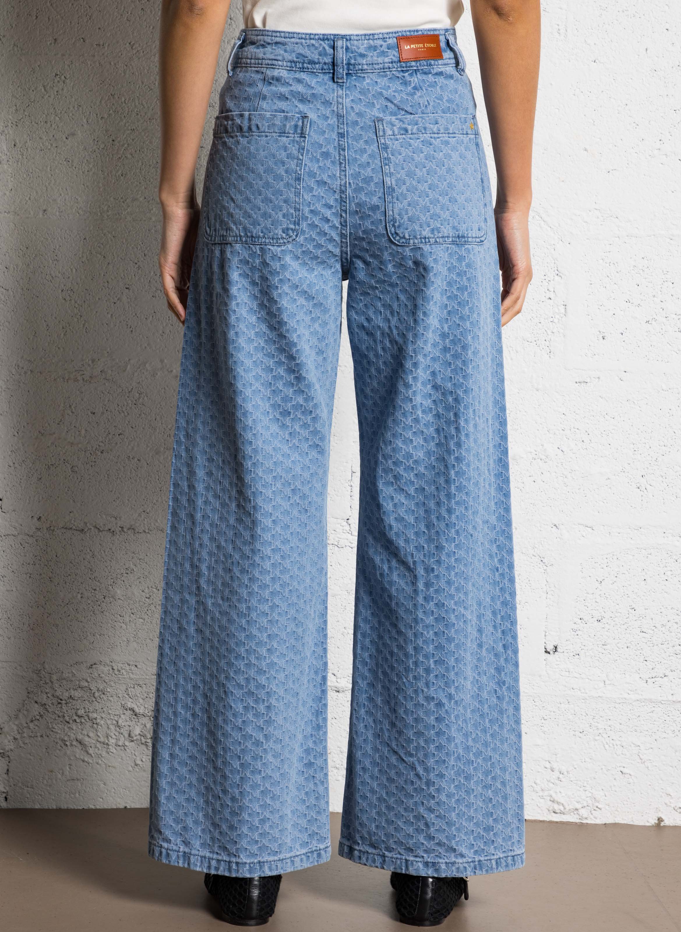 Gerade geschnittene Jeans aus Baumwoll-Mix Stone-bleached Jeans