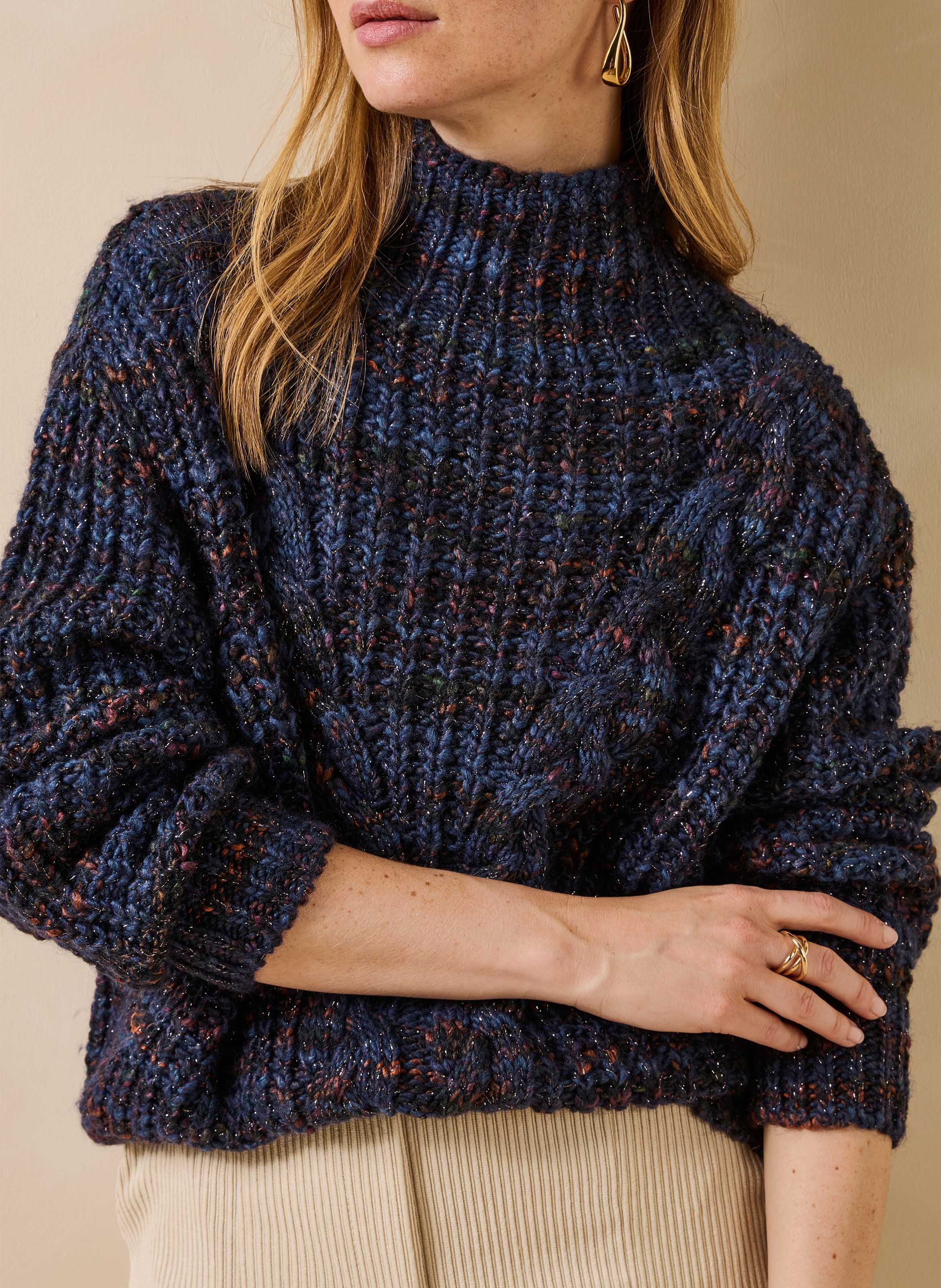 Pull droit col montant en maille LA FEE MARABOUTEE Bleu