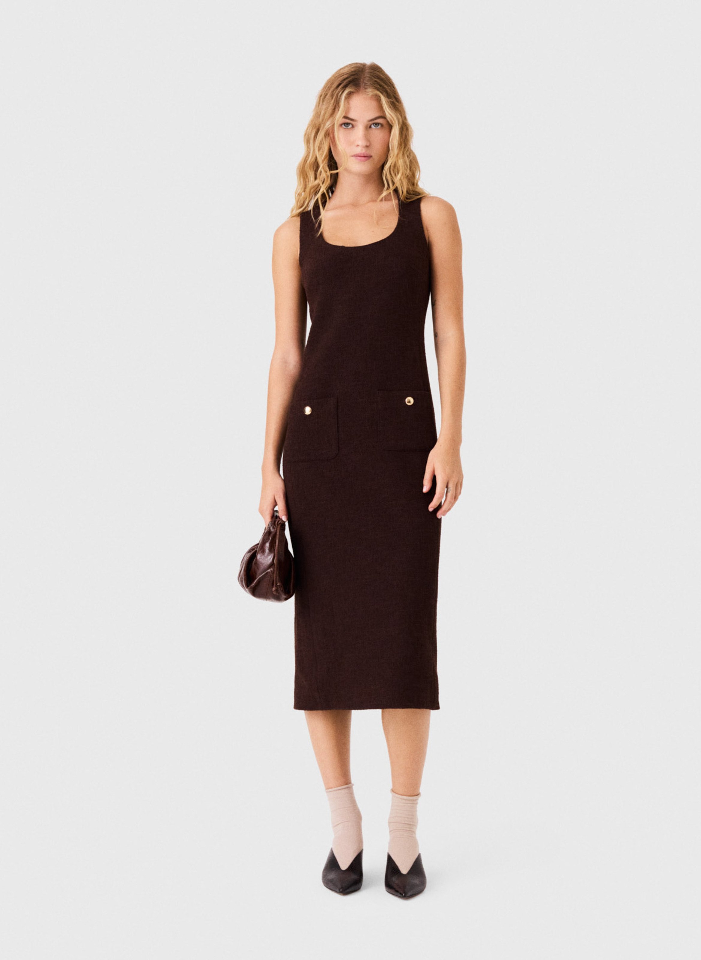 Midi jurk met ronde halslijn en getailleerd silhouet MAJE Bruin