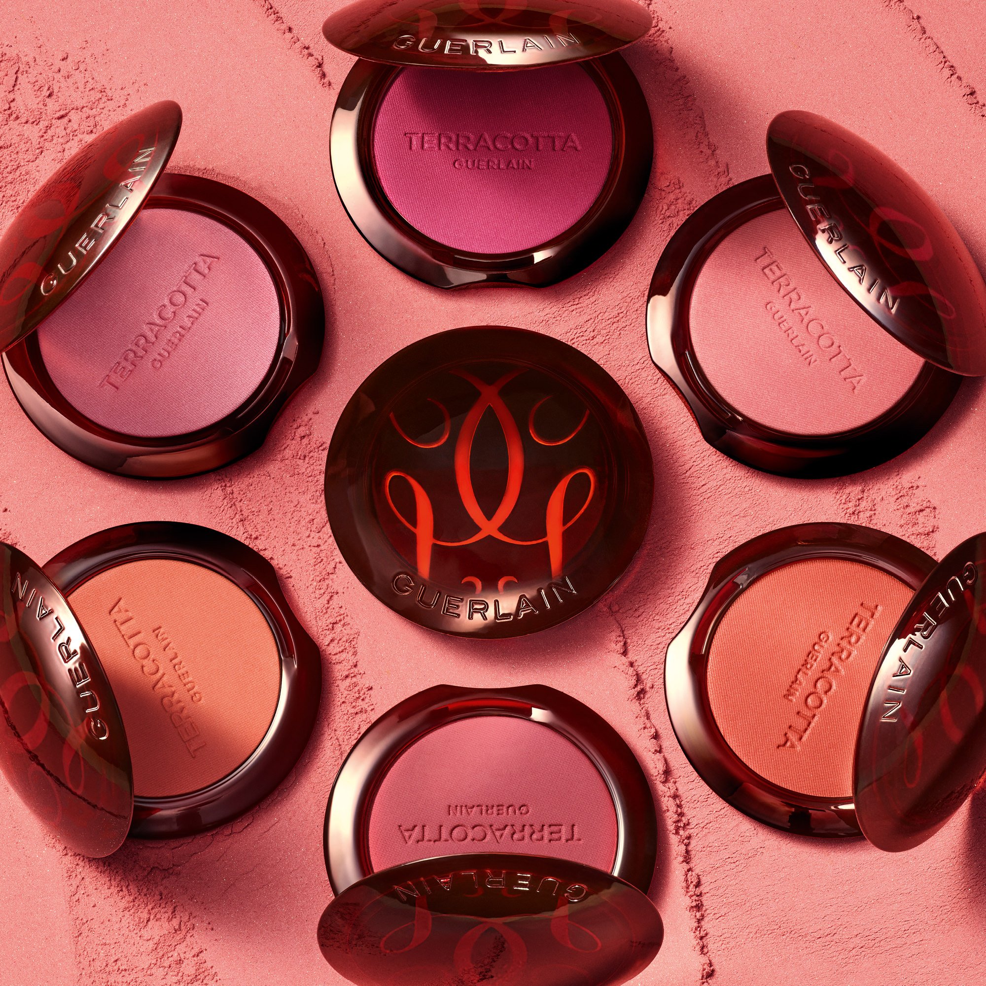 TERRACOTTA BLUSH - Rouge mit Glow-Effekt GUERLAIN 02 corail clair