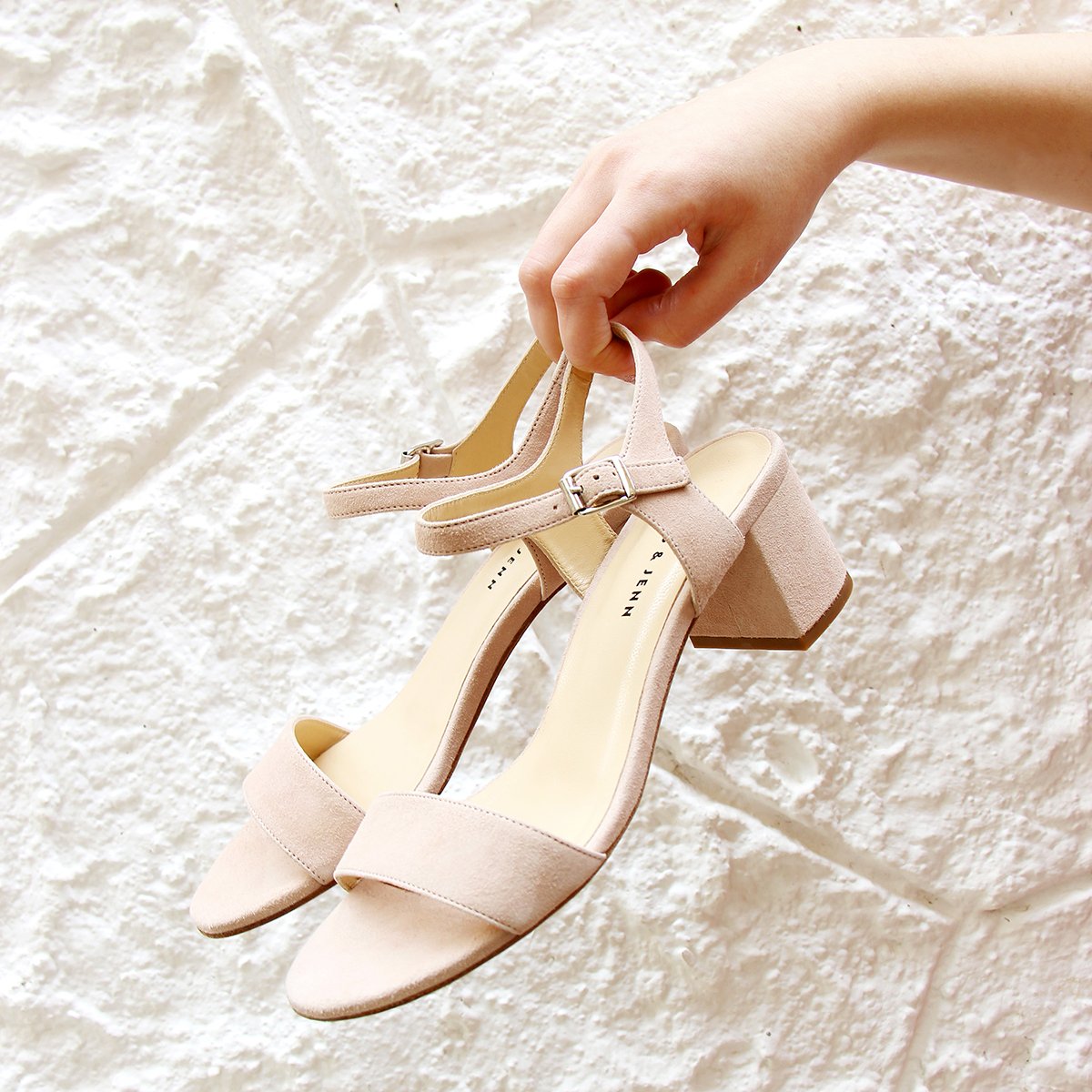 Medium heel suede sandals JULES & JENN Beige