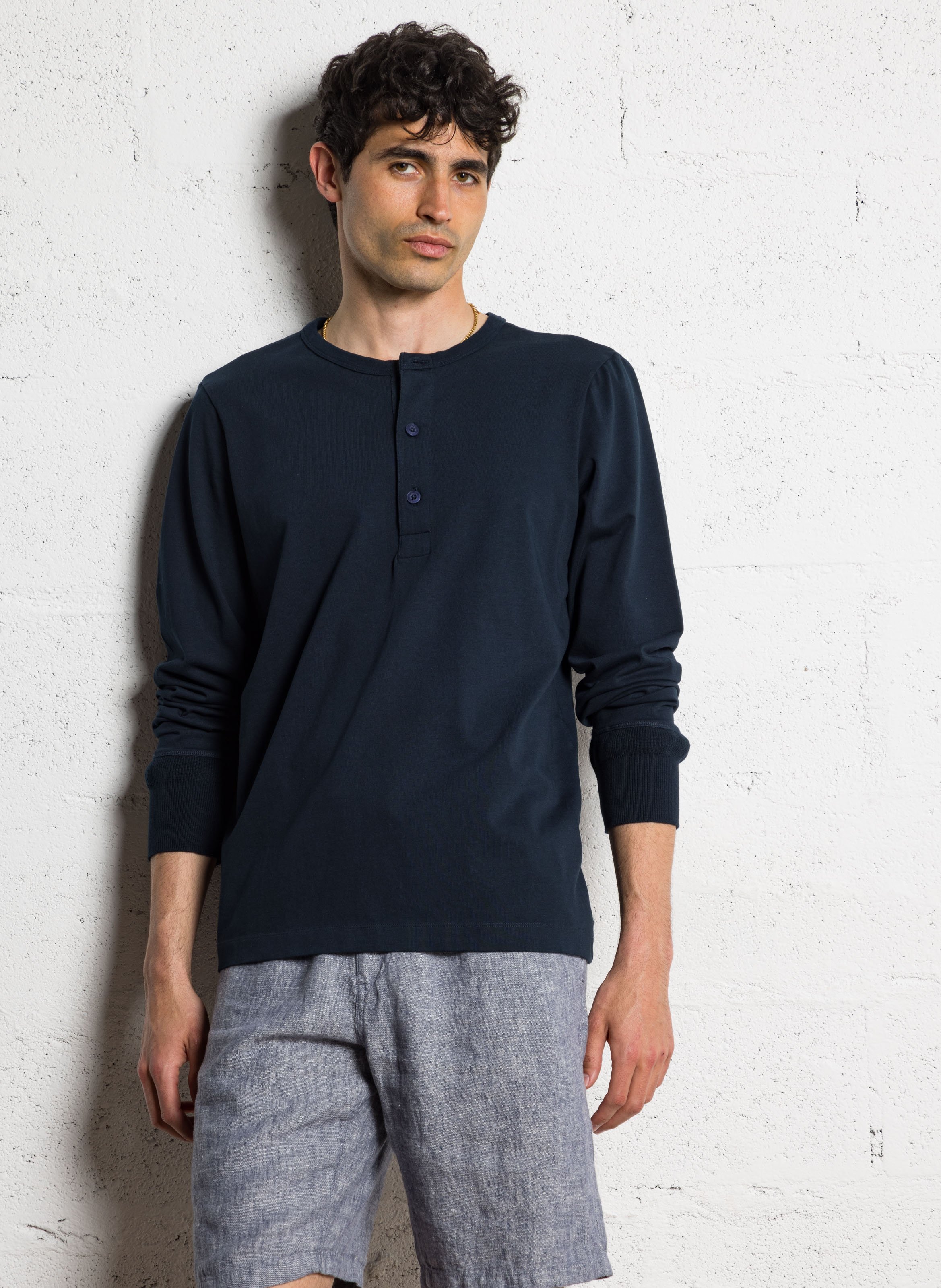 Gerade geschnittene Baumwollshorts KNOWLEDGE COTTON APPAREL Blau