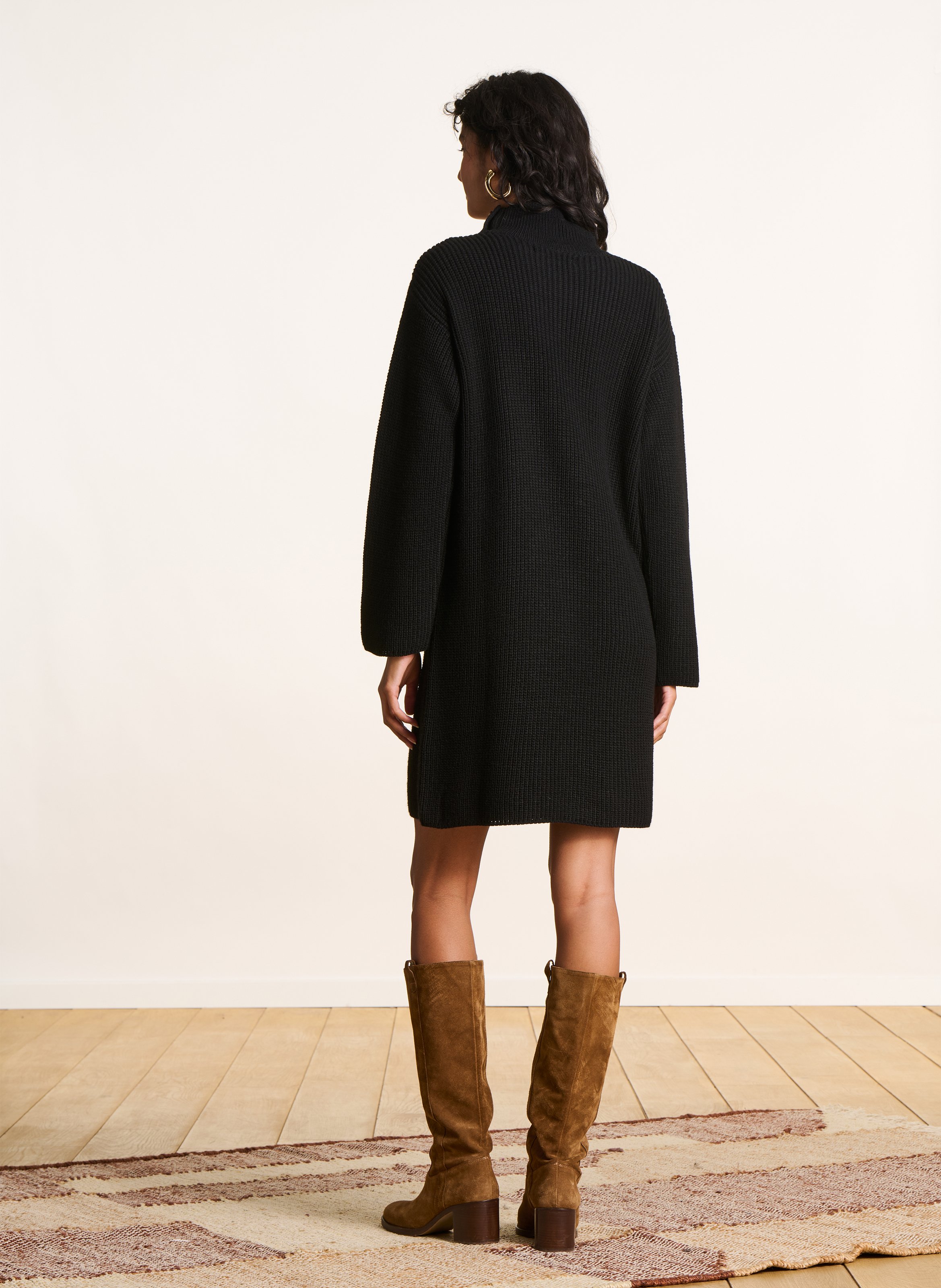 Robe courte col montant LA FEE MARABOUTEE Black