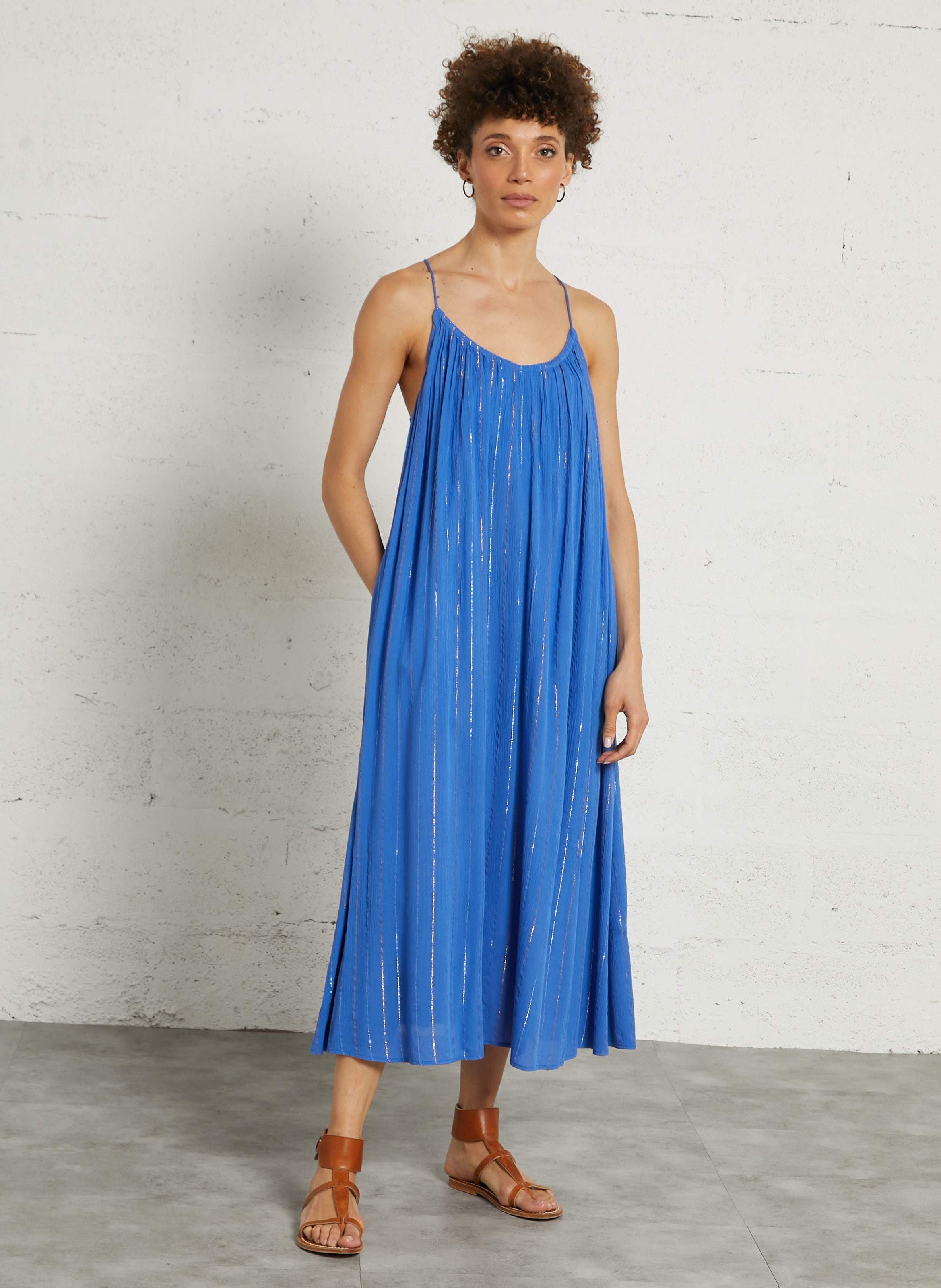 Wijdvallende mouwloze jurk met metallic garen SEE U SOON Blauw