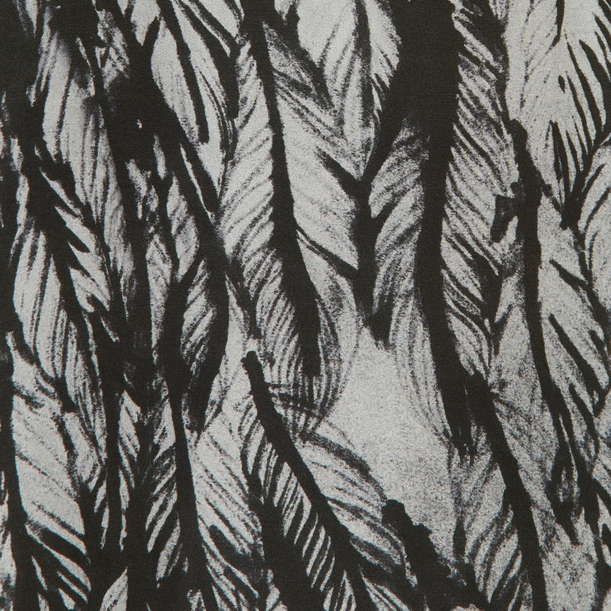 Proverb V-neck printed silk shirt SWILDENS Black