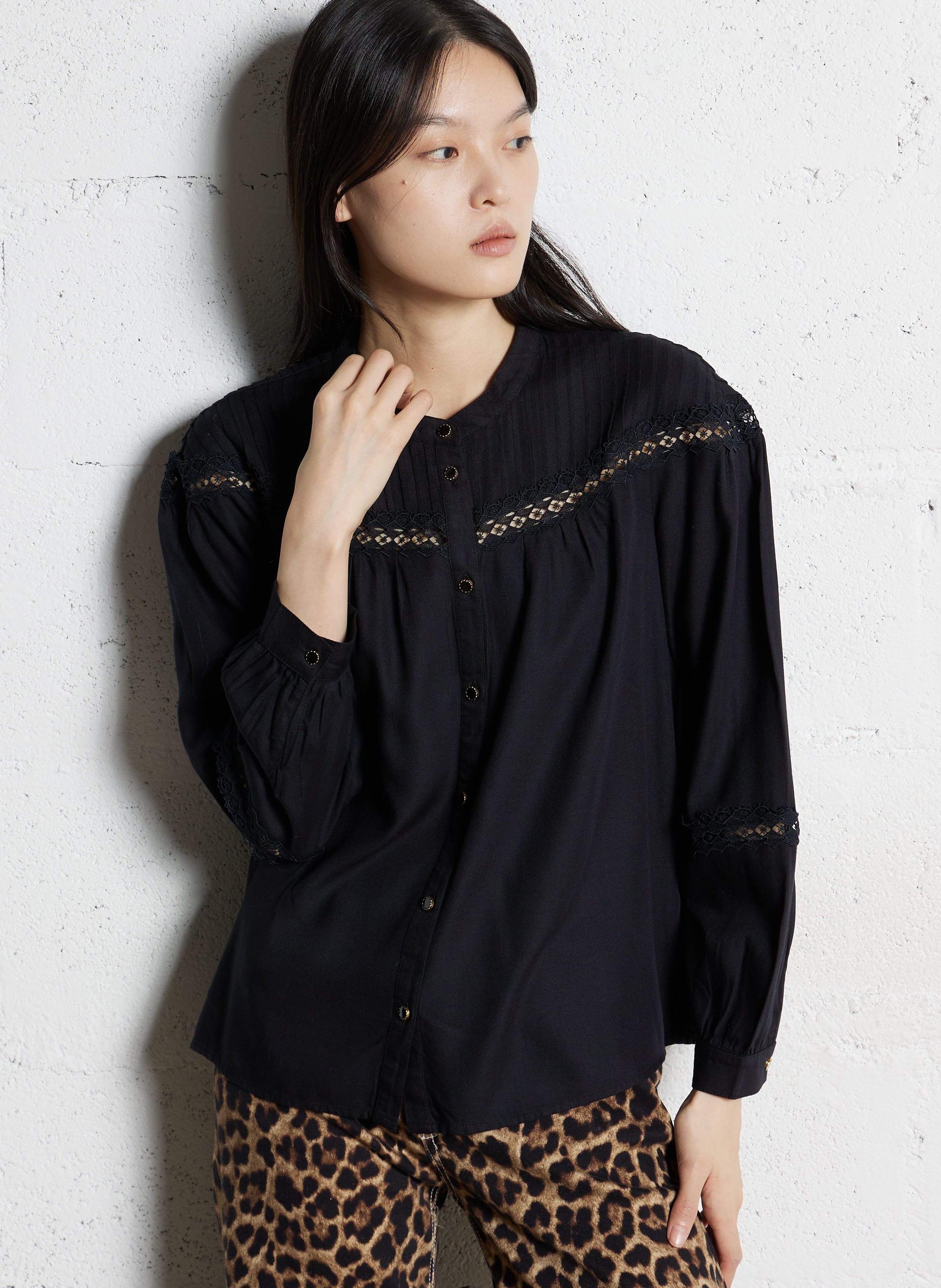 Camicia dritta scollo tondo I CODE Nero