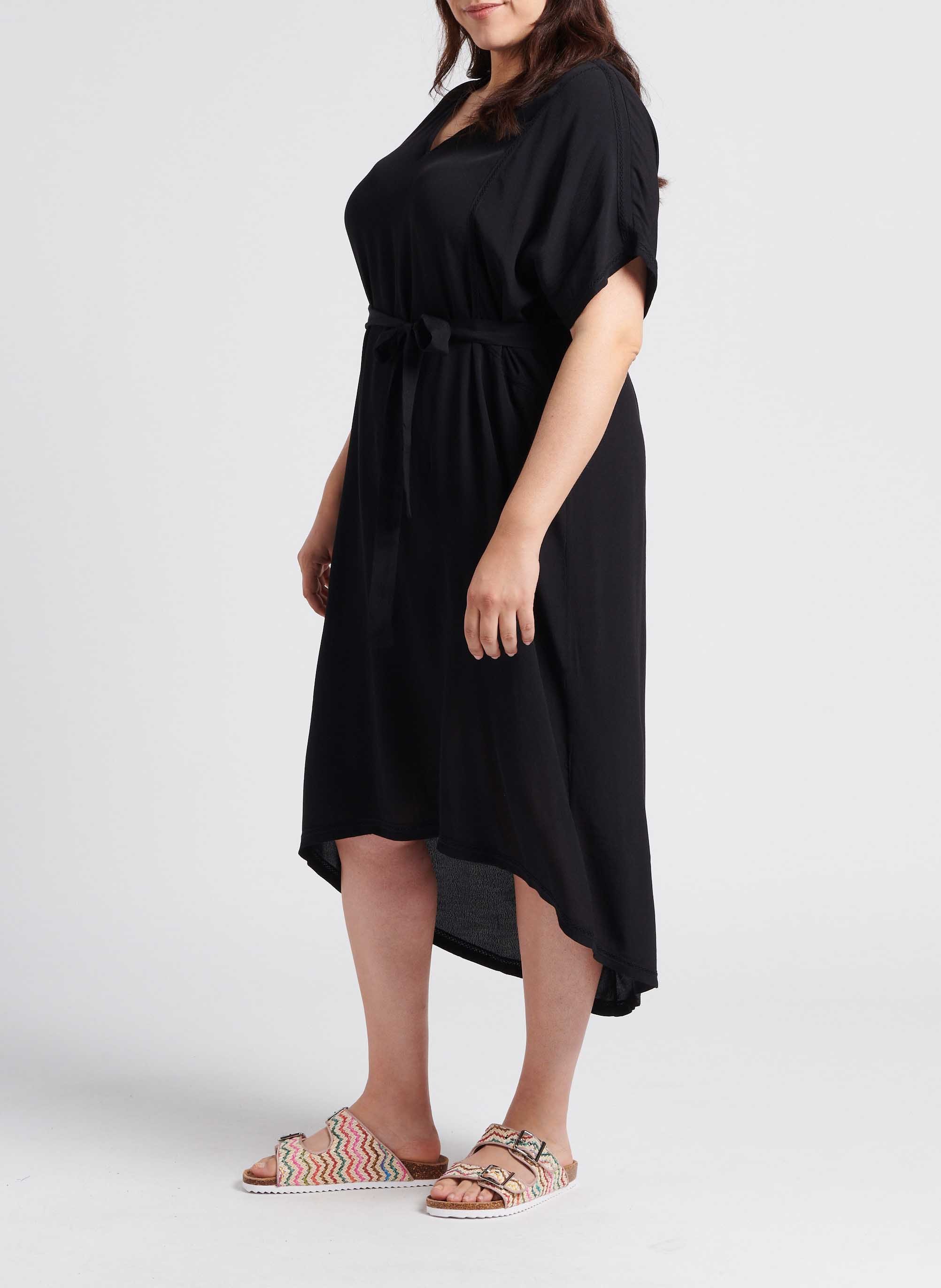 Robe tee-shirt courte col V  EVOKED Noir