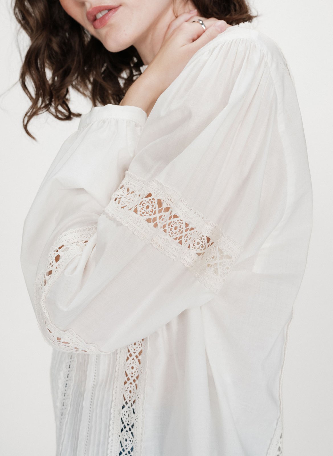 Blouse col montant en coton GRACE ET MILA Beige