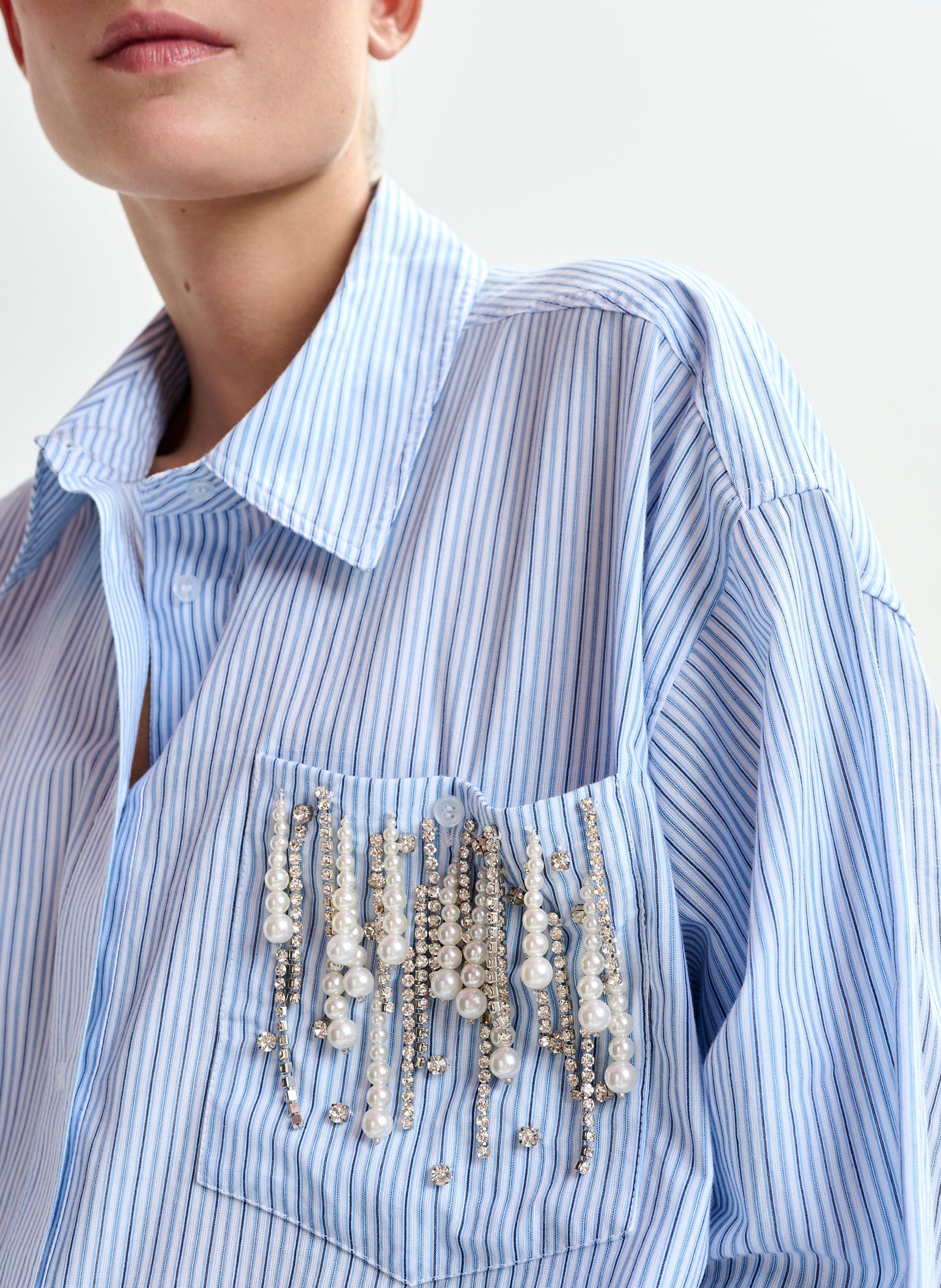 Blouse met klassieke kraag ESSENTIEL ANTWERP Blauw