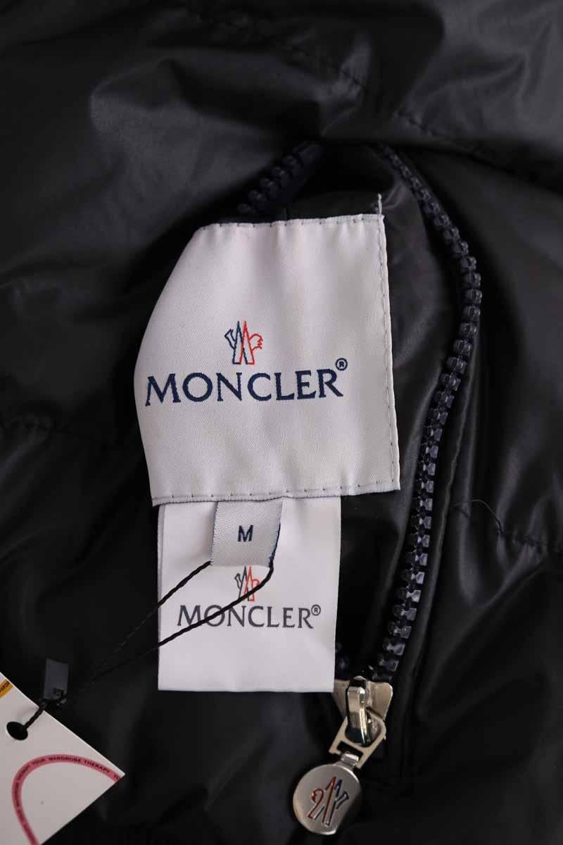 Lightweight quilted padded jacket with high neck MONCLER - Seconde Main Black