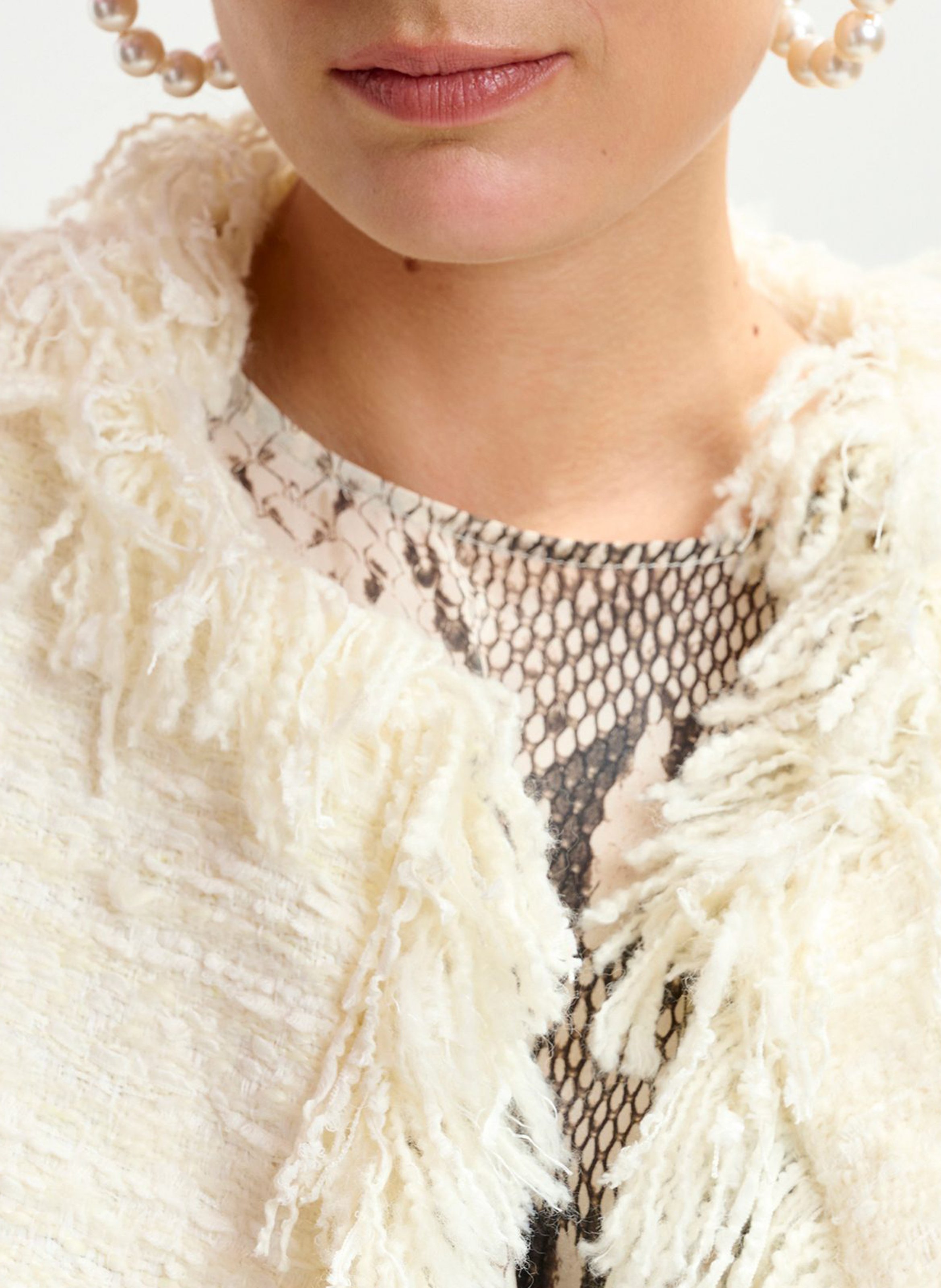 Veste col rond  ESSENTIEL ANTWERP Blanc