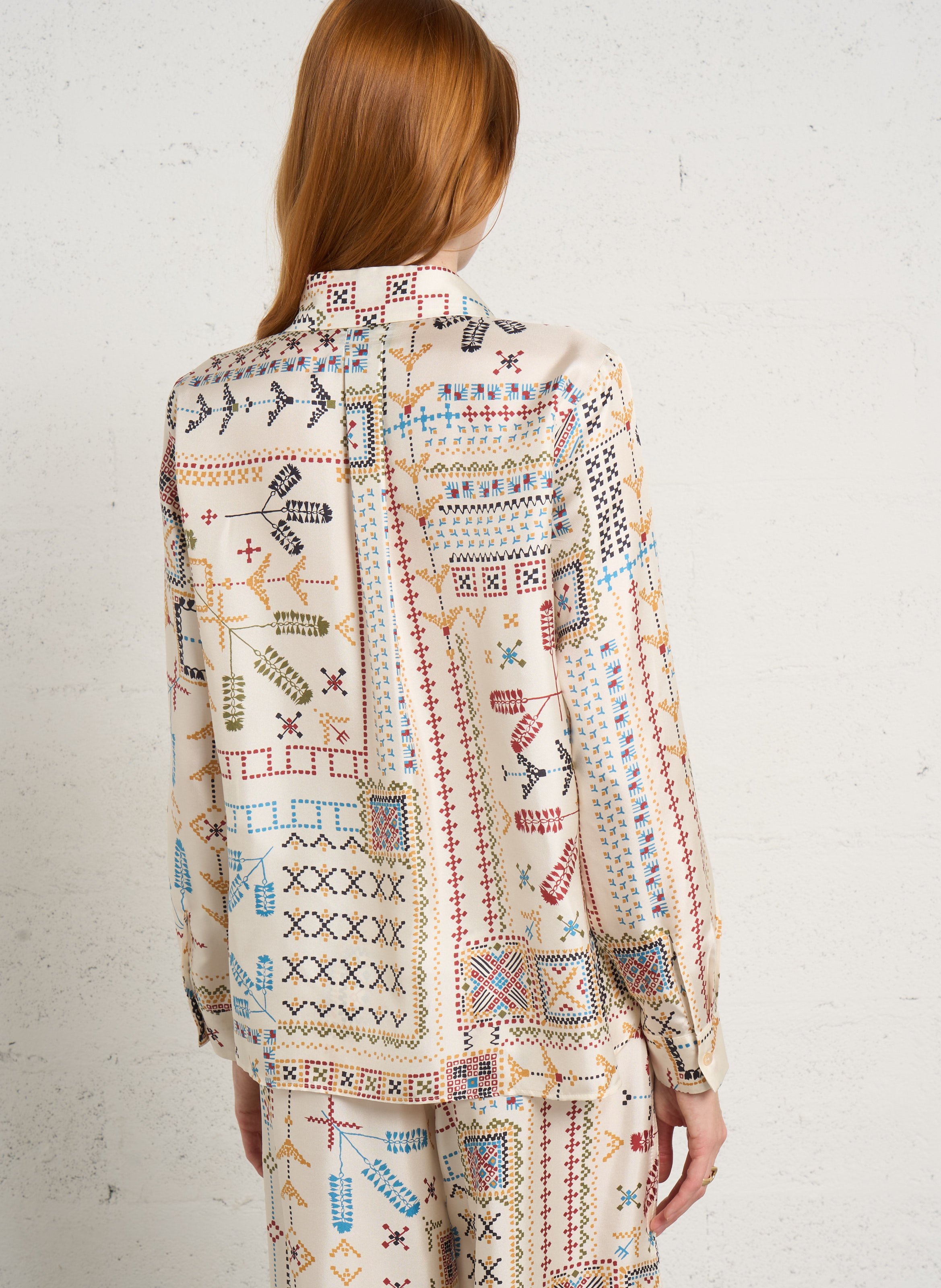 Bedruckte Bluse mit klassischem Kragen MOMONI Mehrfarbig