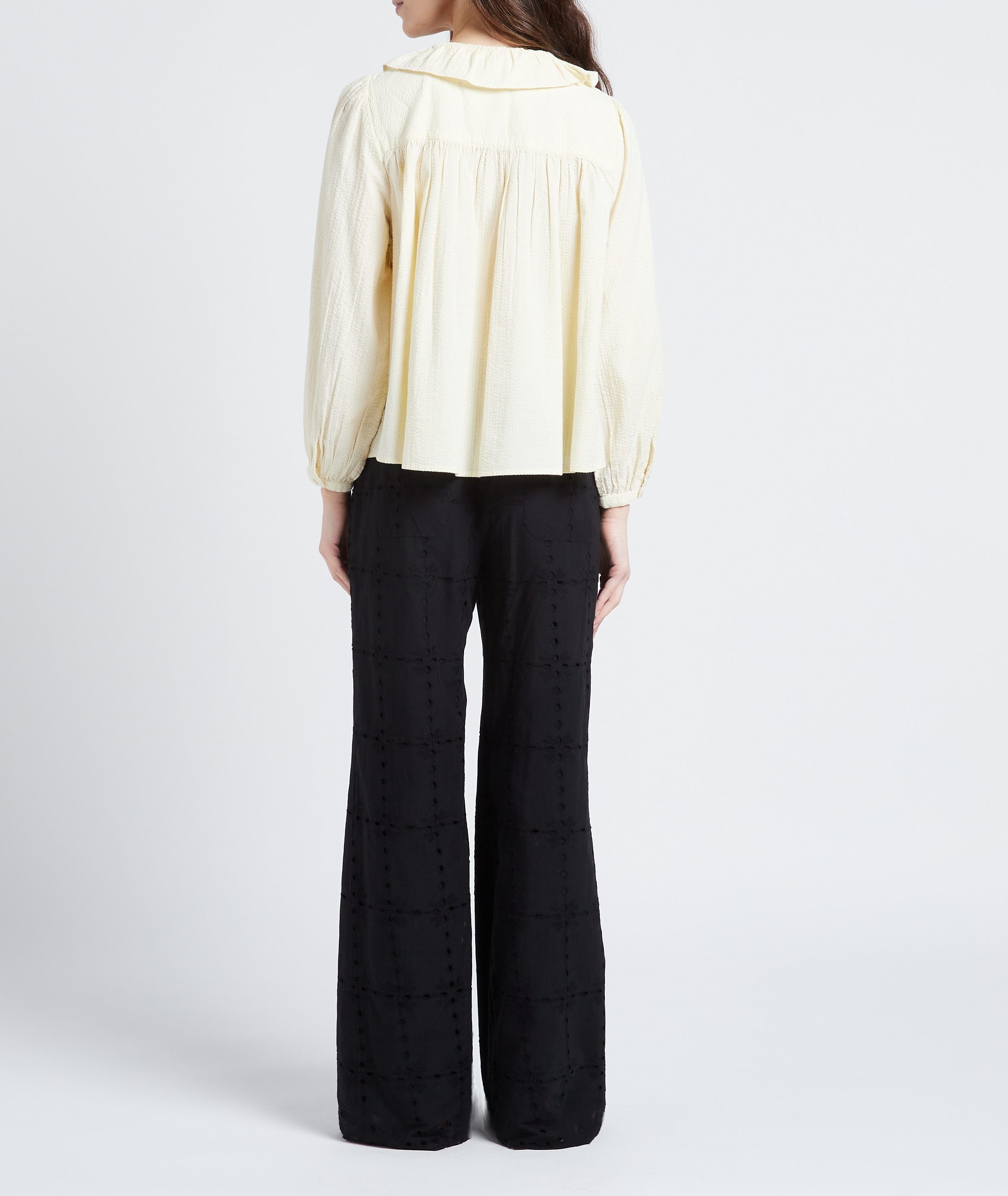 Bestickte Flared Hose aus Baumwolle BELLEPIECE Schwarz