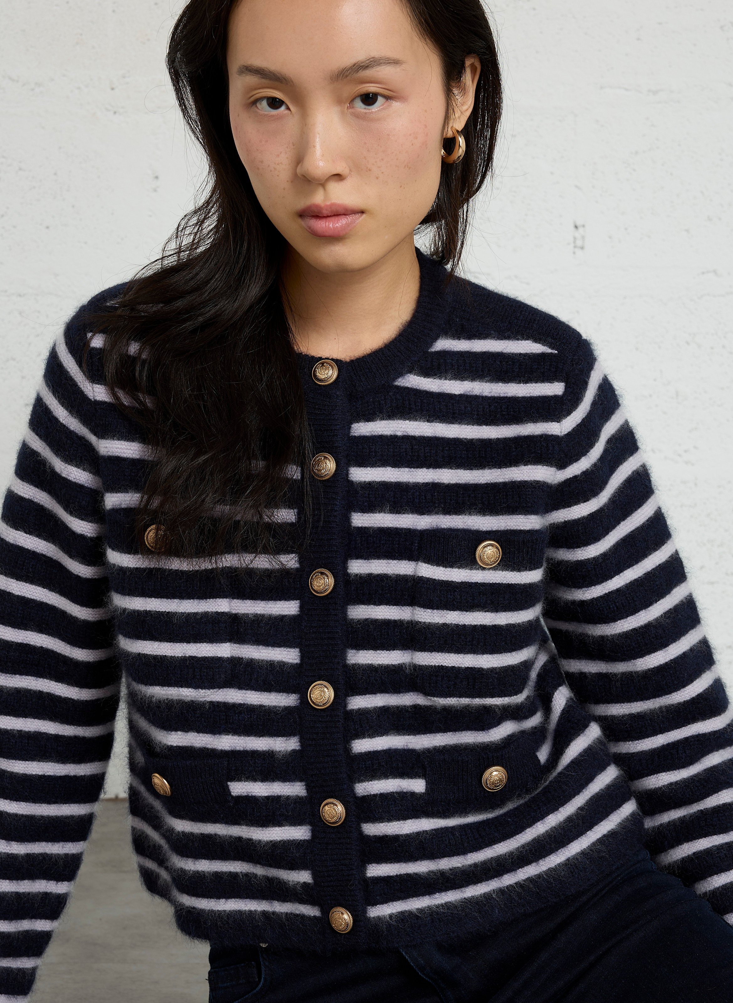 Weit geschnittene, gestreifte Strickjacke mit Rundhalsausschnitt aus Wollmischung IKKS Blau