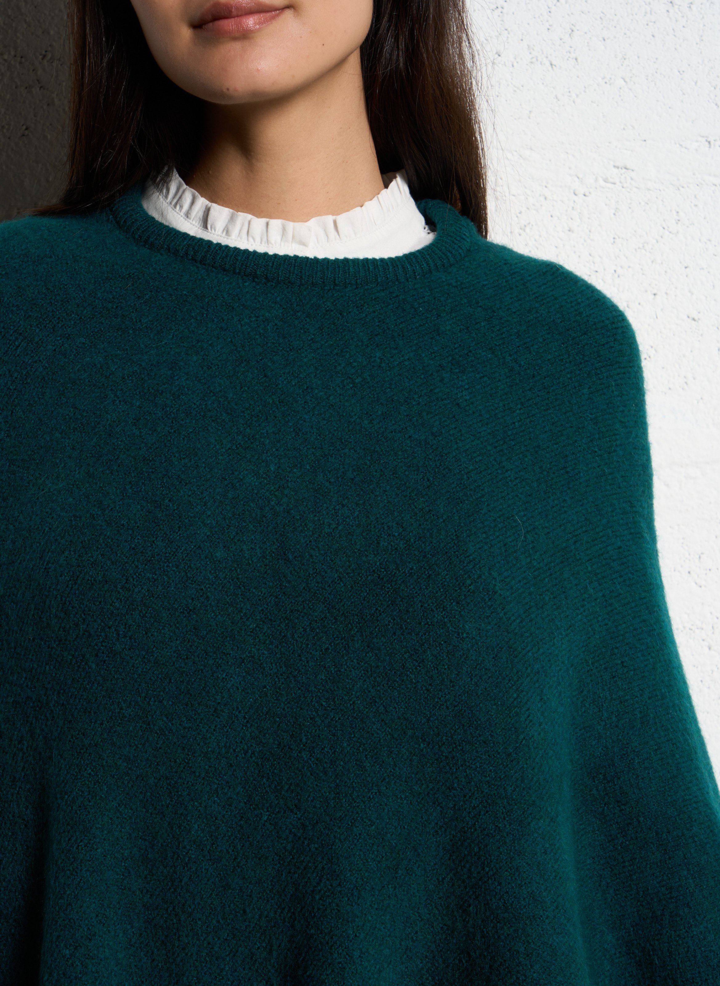 Weiter ärmelloser einfarbiger Poncho ONE STEP Grun