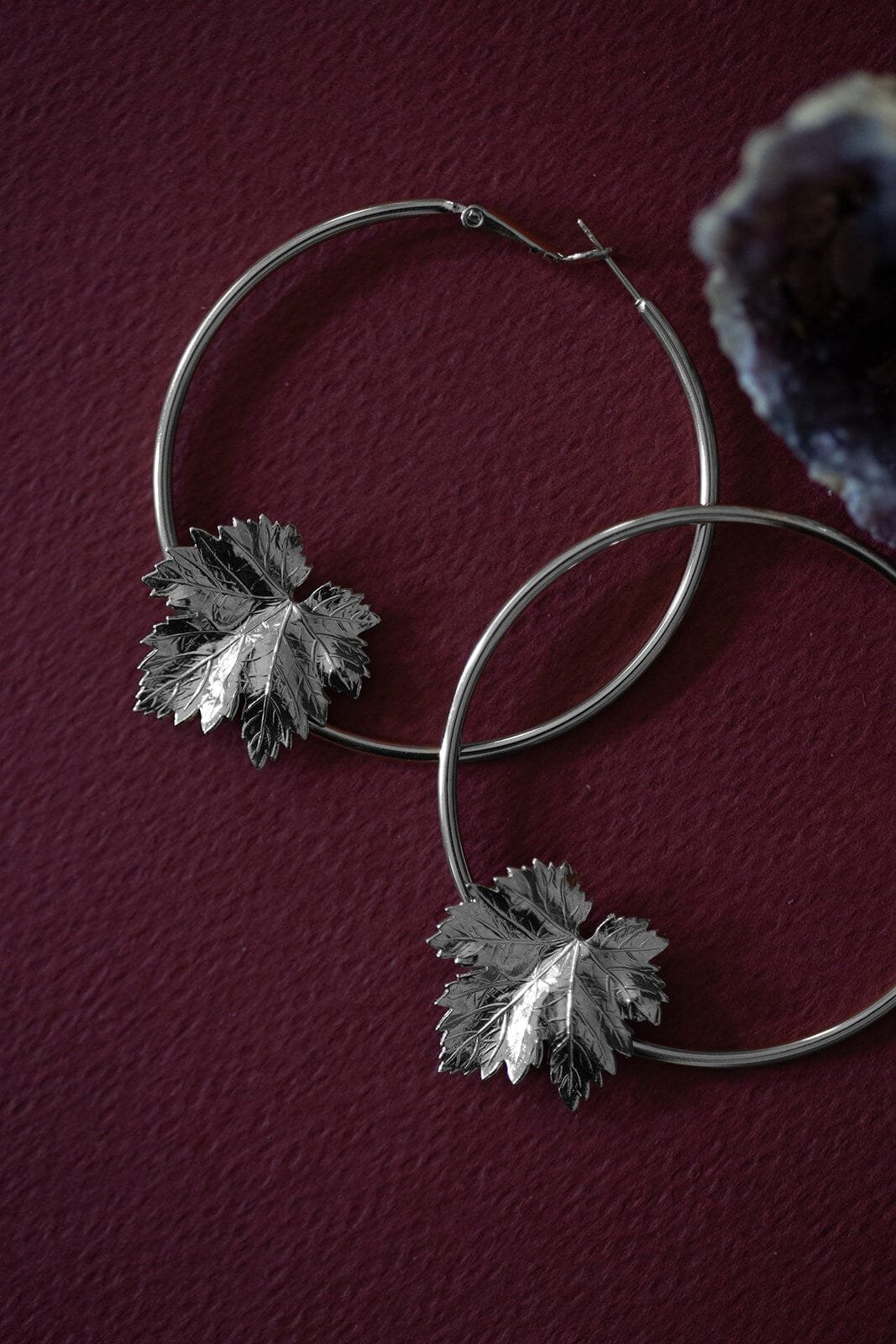 Silver-plated leaf hoop earrings MONSIEUR SIMONE Silver