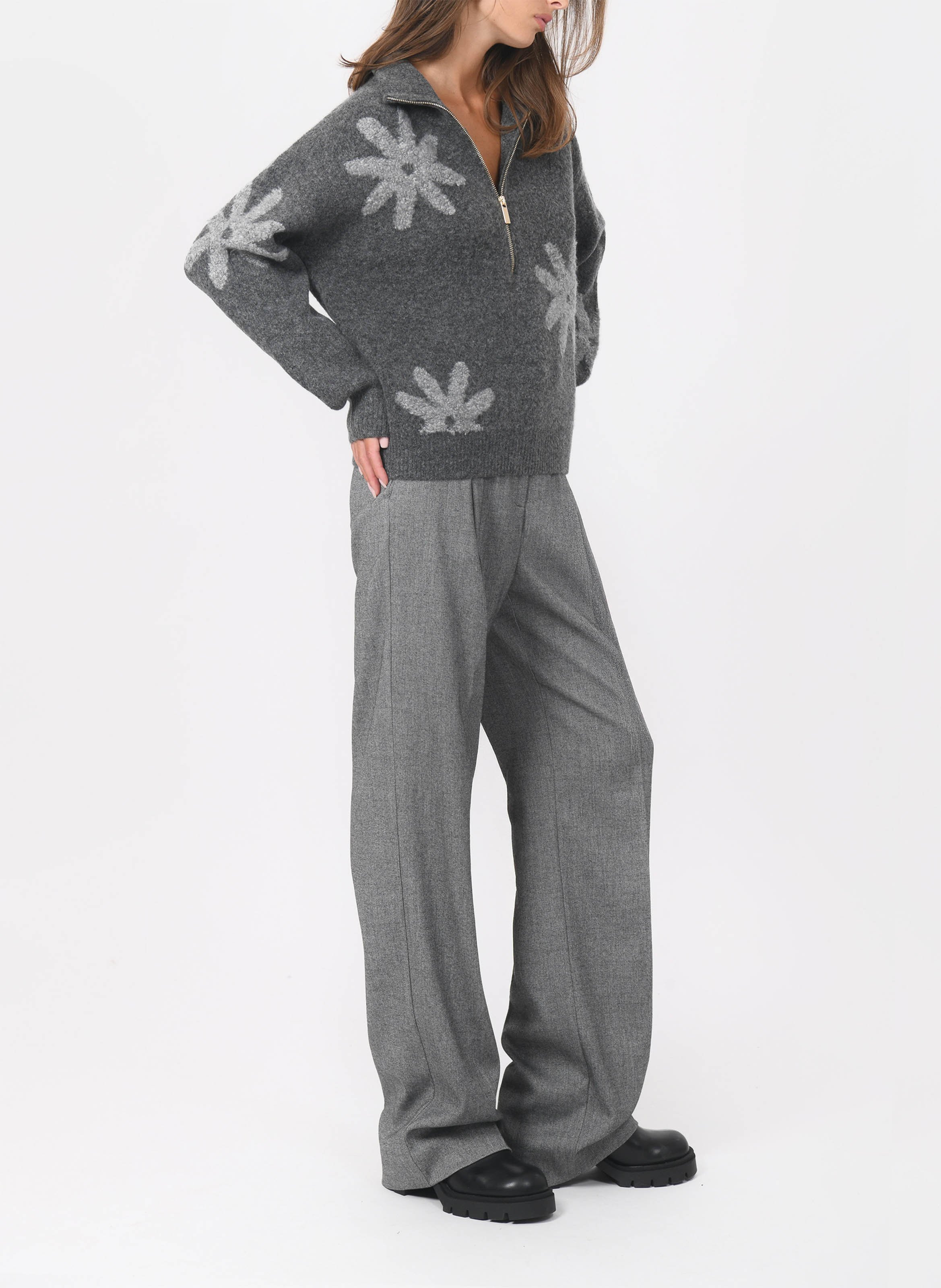 Gerade geschnittener Strickpullover KOOKAI Grau