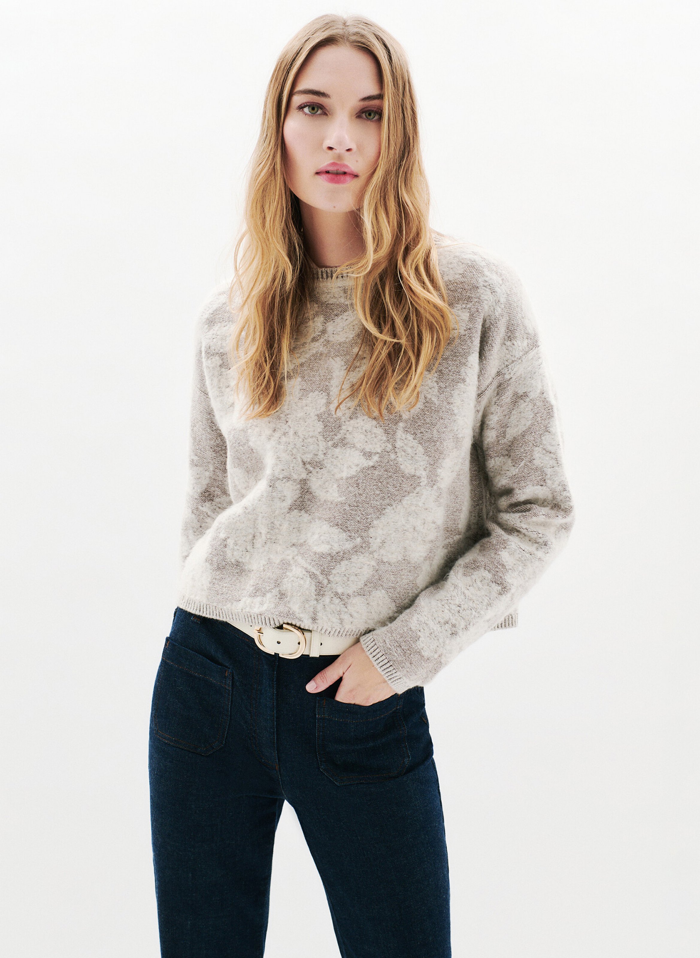 Straight round-neck knit sweater CAROLL Grey