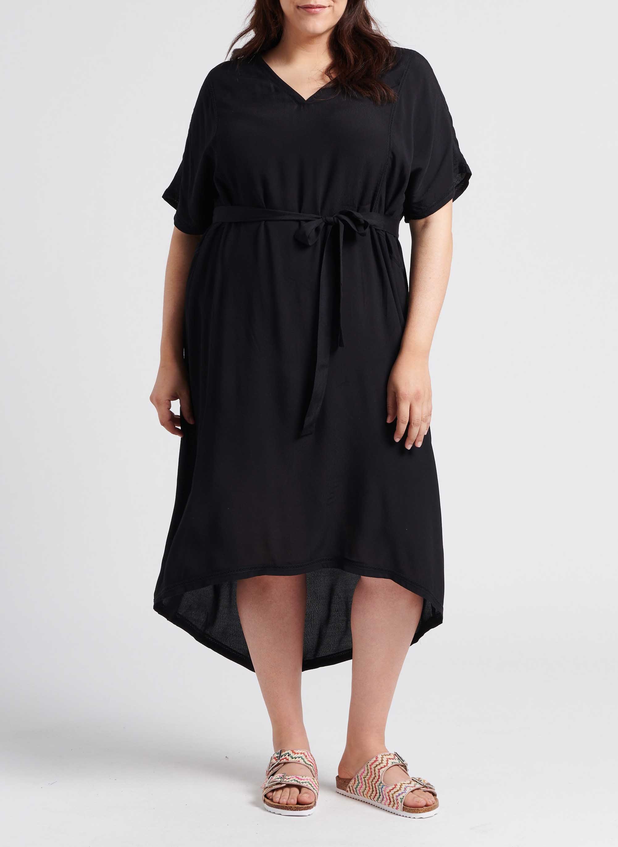Robe tee-shirt courte col V  EVOKED Noir