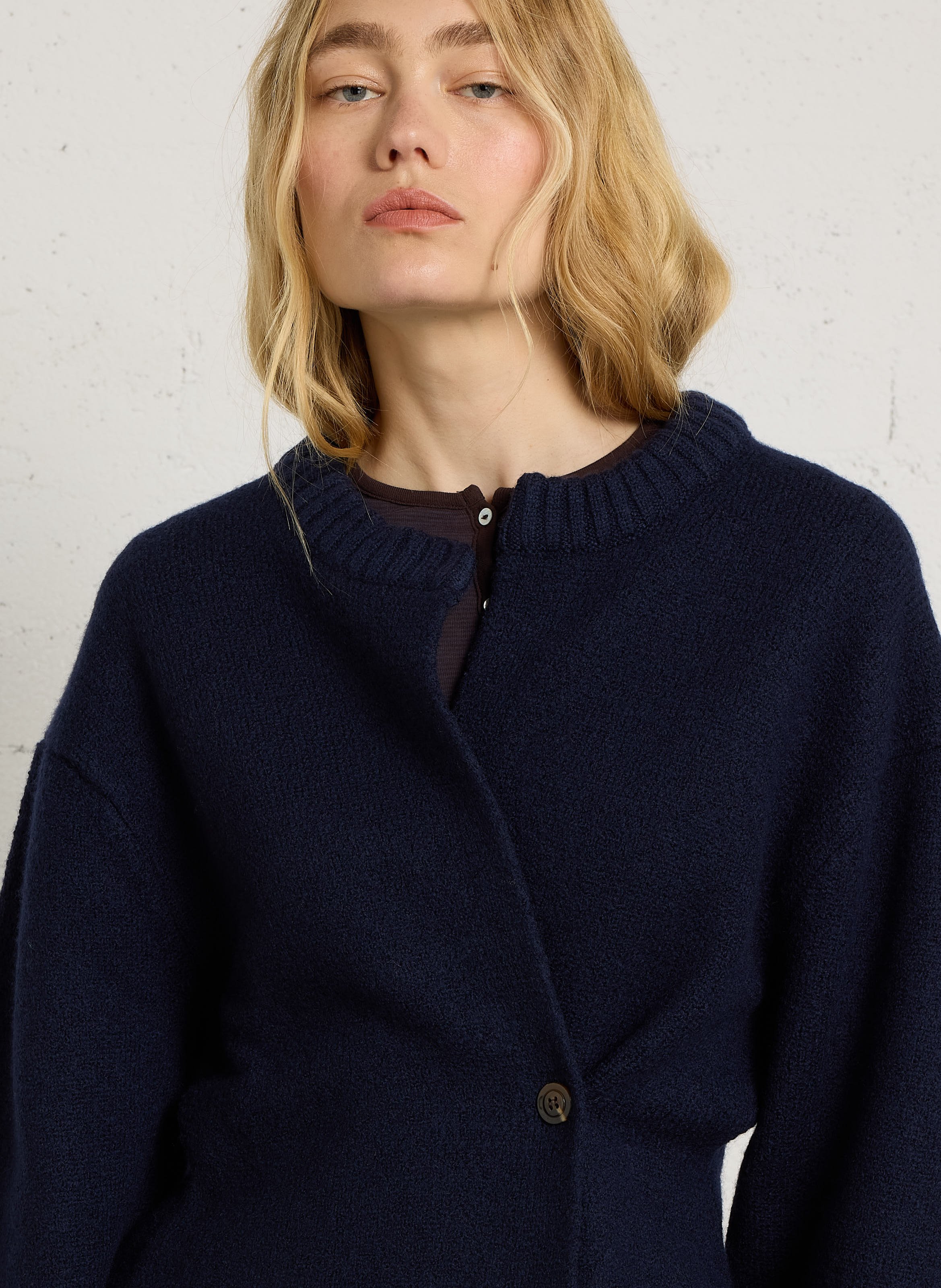 Gerader Cardigan aus Mischwolle SOEUR Blau