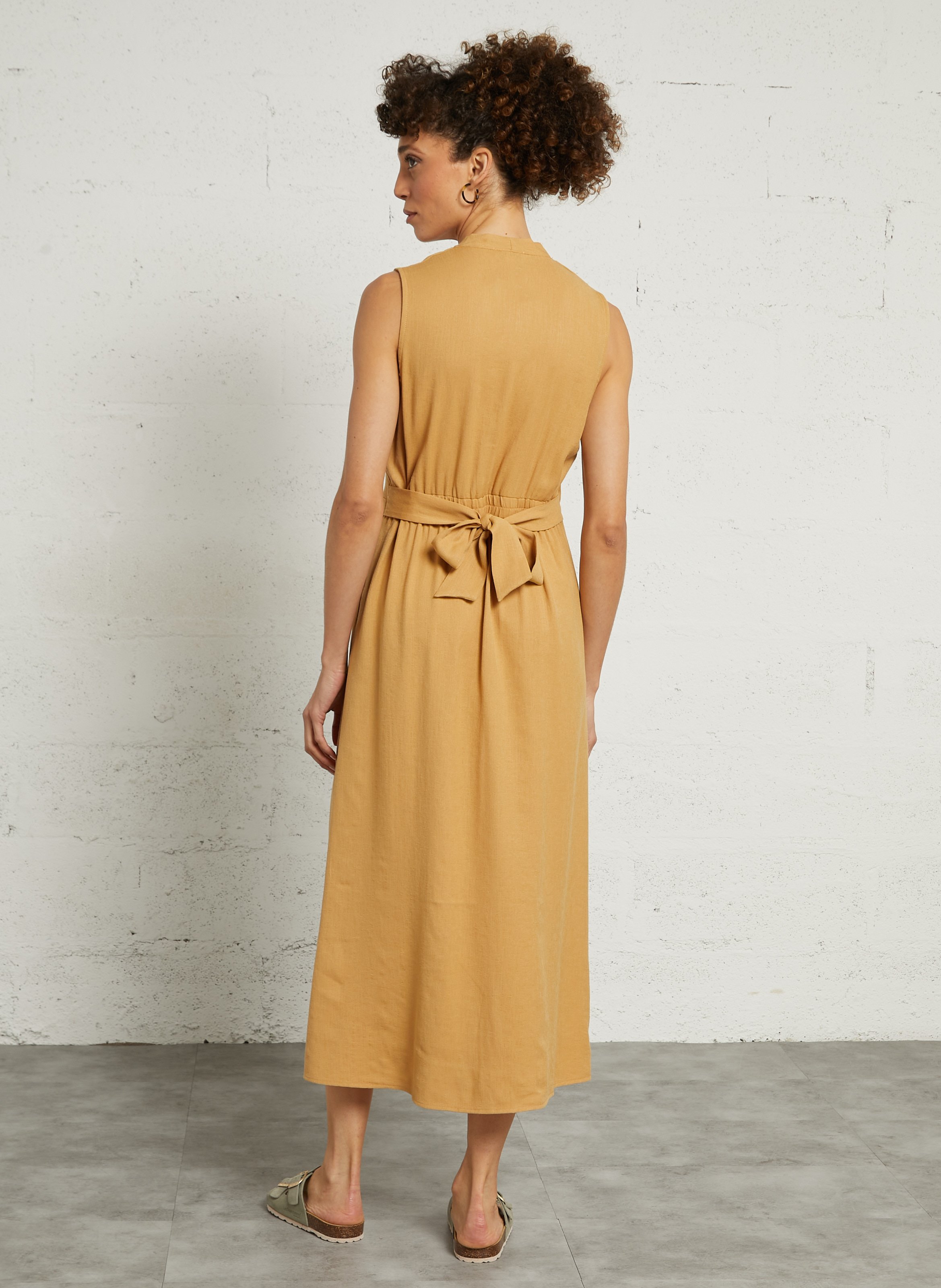 Midi-jurk met ceintuur en effen kraag SEE U SOON Geel