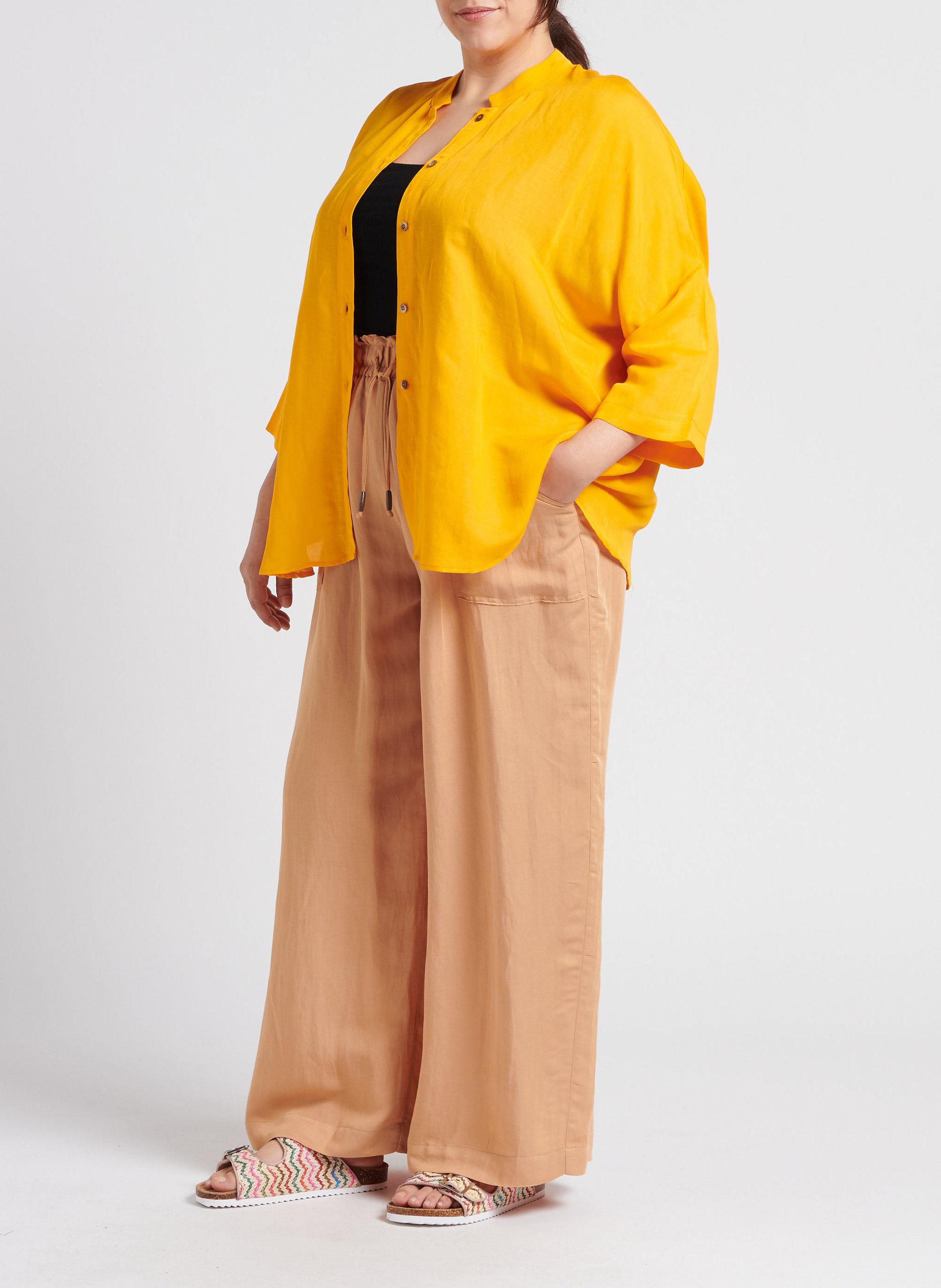 Top court côtelé en viscose stretch MAT FASHION Noir