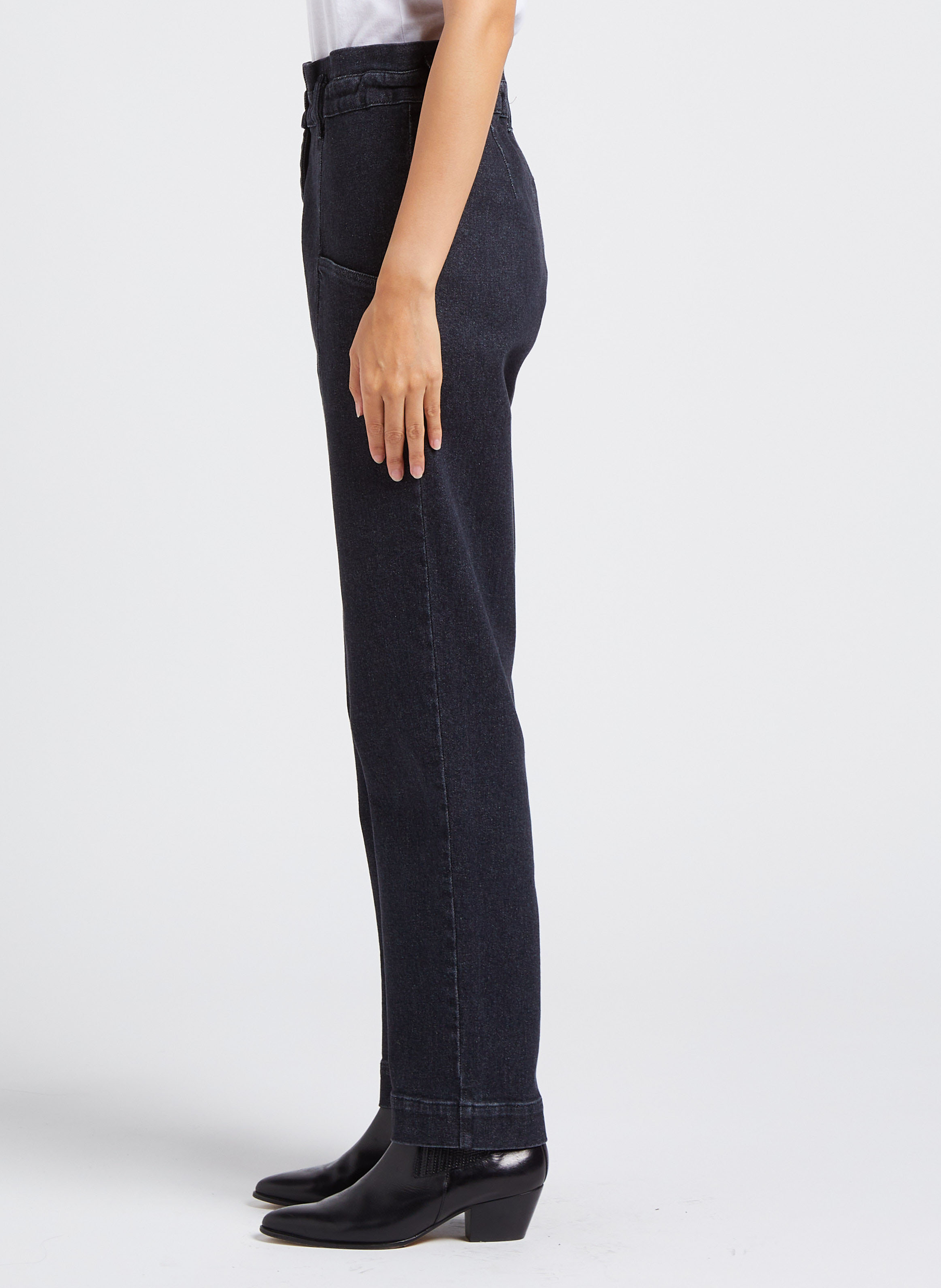 Cotton-blend carrot cropped jeans COLLECTORS CLUB Black