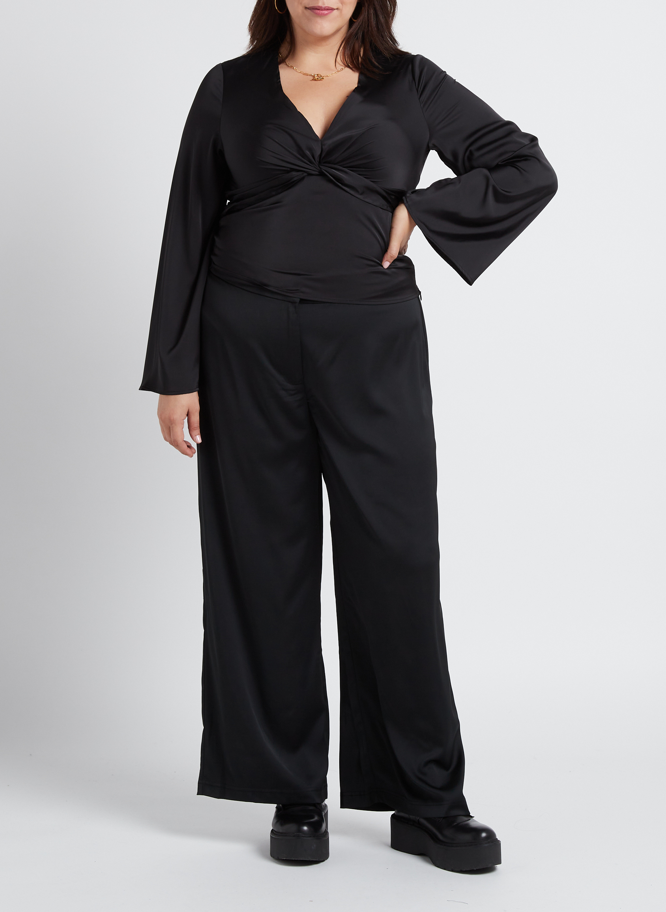 Pantalon droit taille haute en satin EVOKED Noir